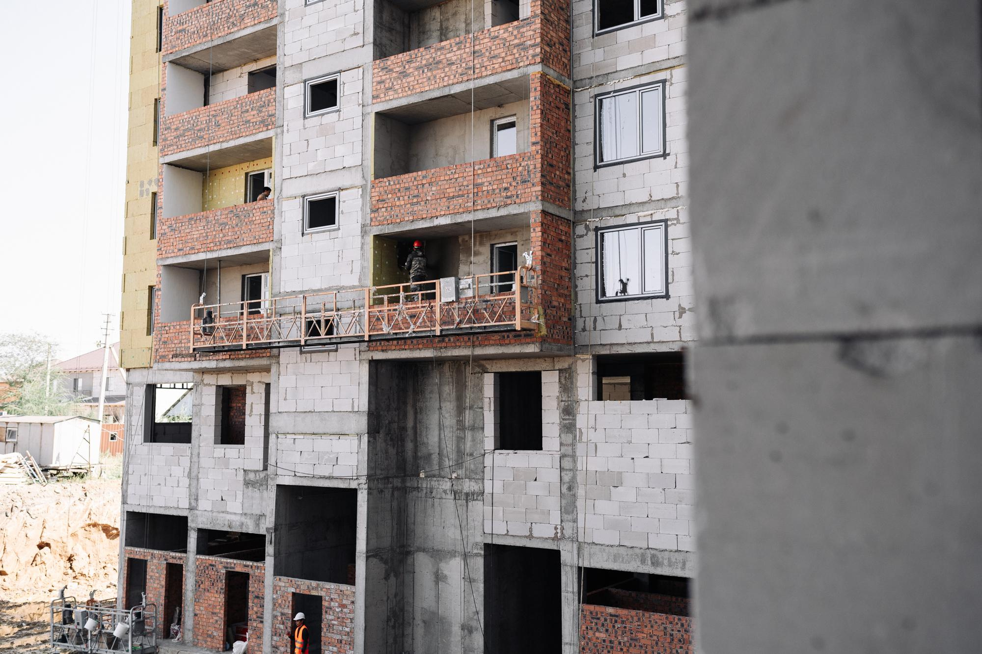 Фотоотчет: строительство жилого комплекса «Шахристан»