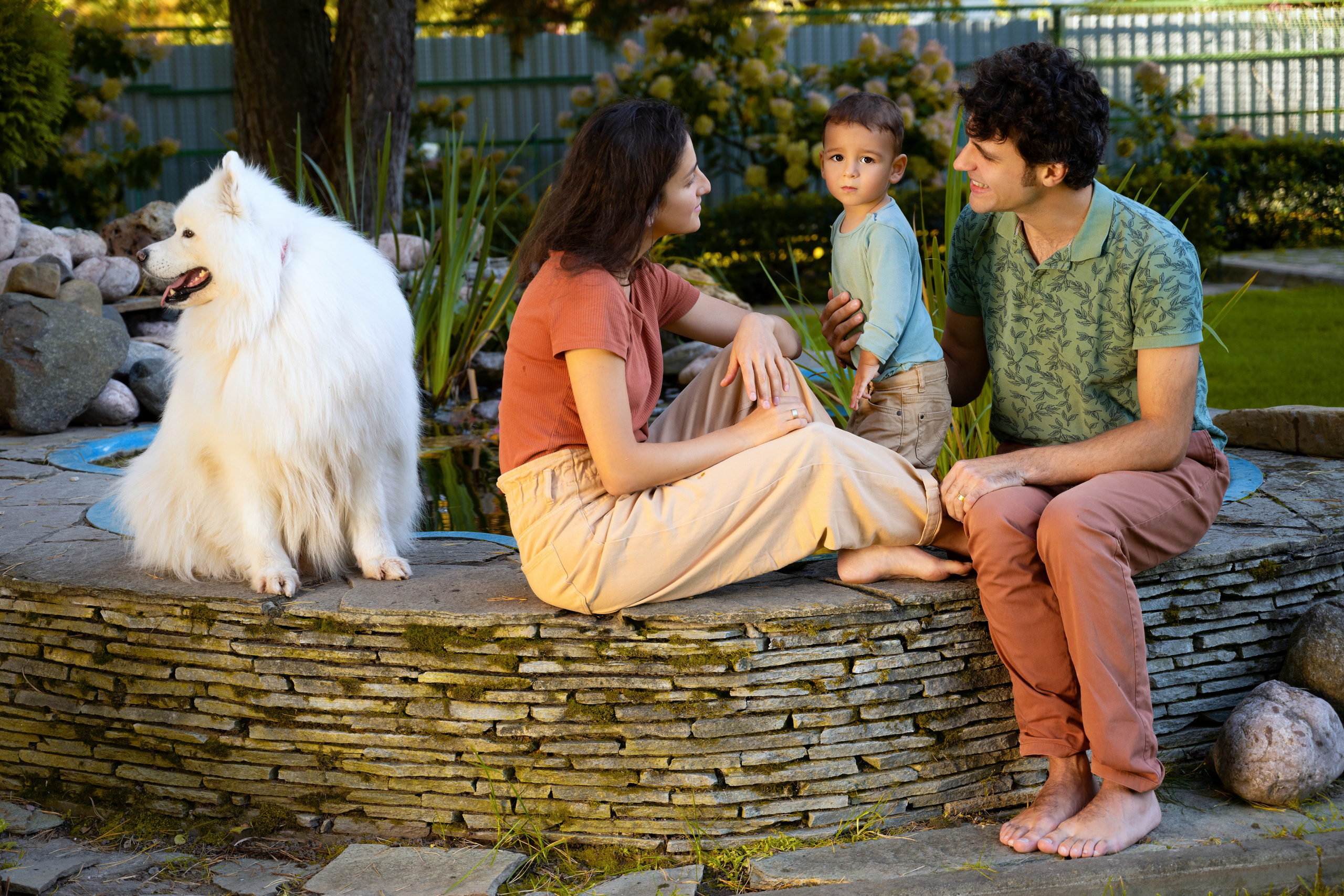 Семейная съёмка на природе с собакой