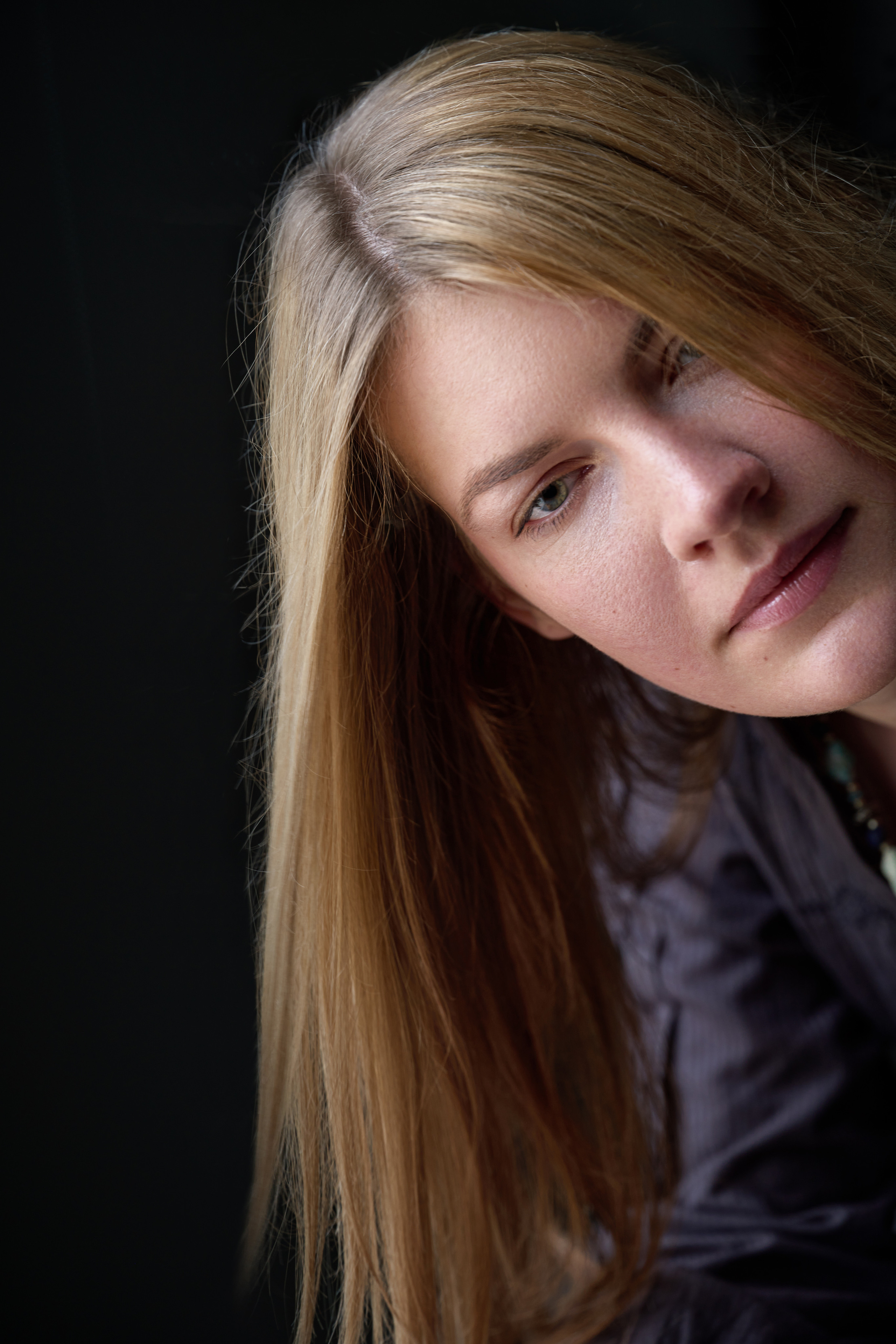 Студийная фотосессия девушки