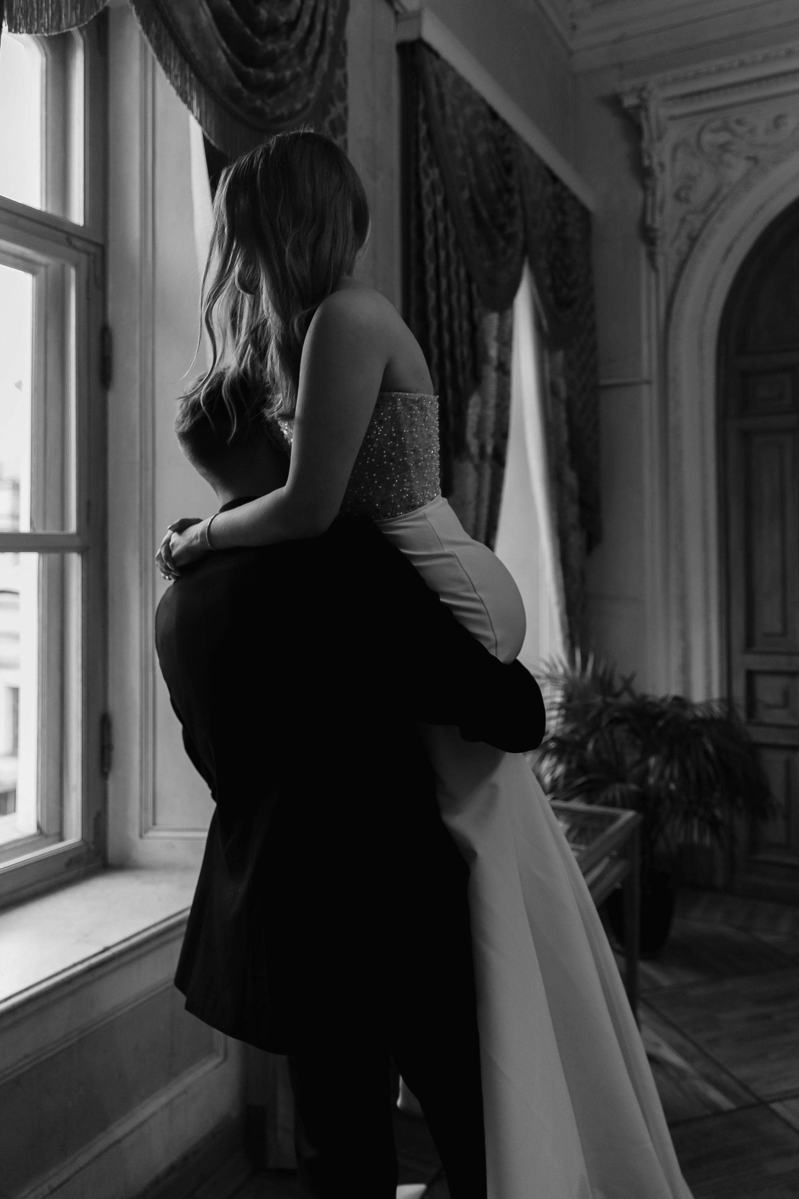 07.05.2024. RETOUCH-HOUSE