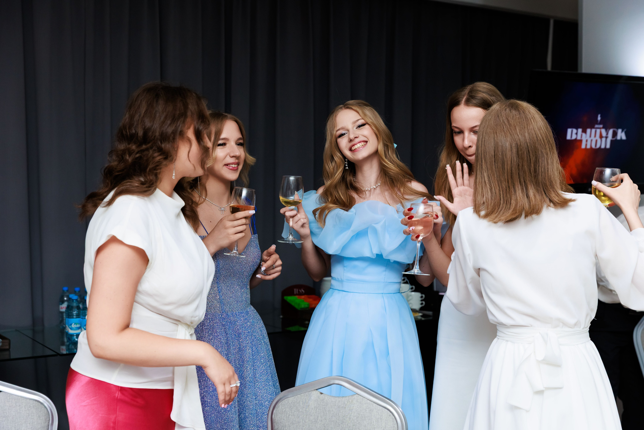 Выпускной 11 классов. Фотограф Новосибирск — Наталья Гресь