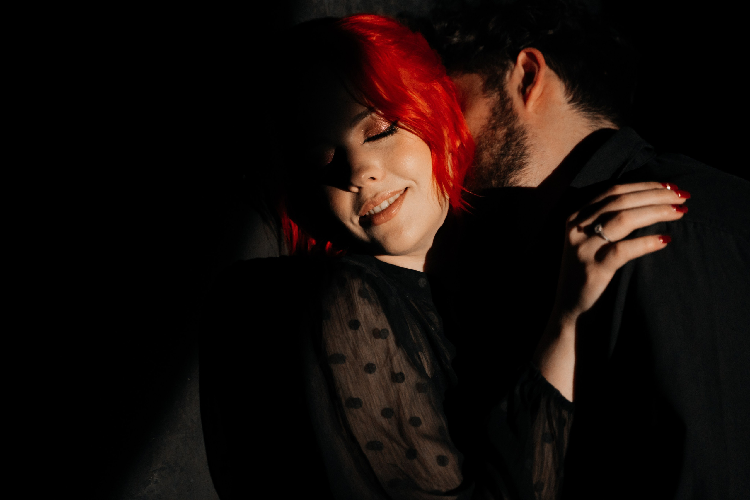 Love story «In total darkness». Свадебные фотограф и видеограф Наталья и Анатолий Новиковы СПб