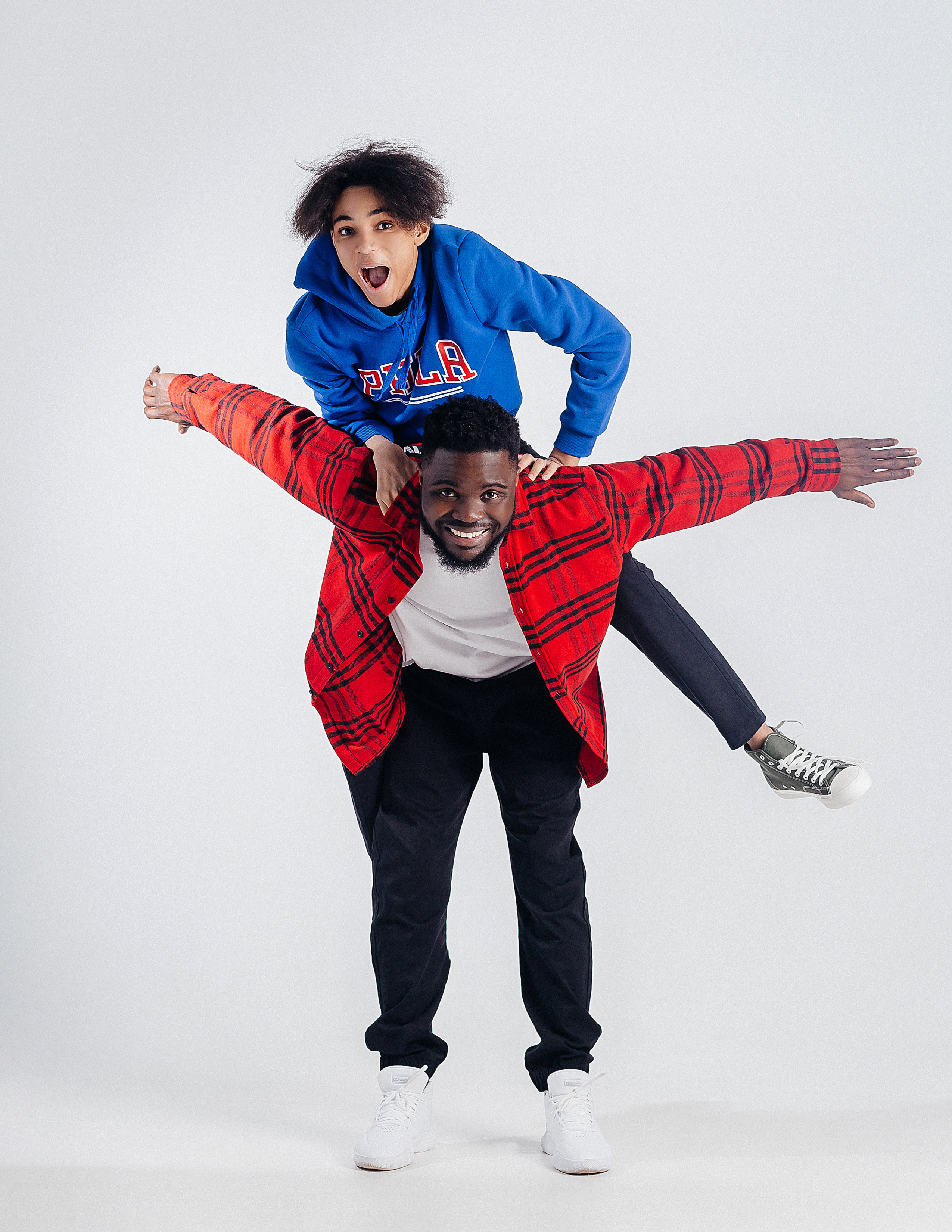 Фотосессия в студии Иваново. Свадебный фотограф в Иваново Гитарина Черняева