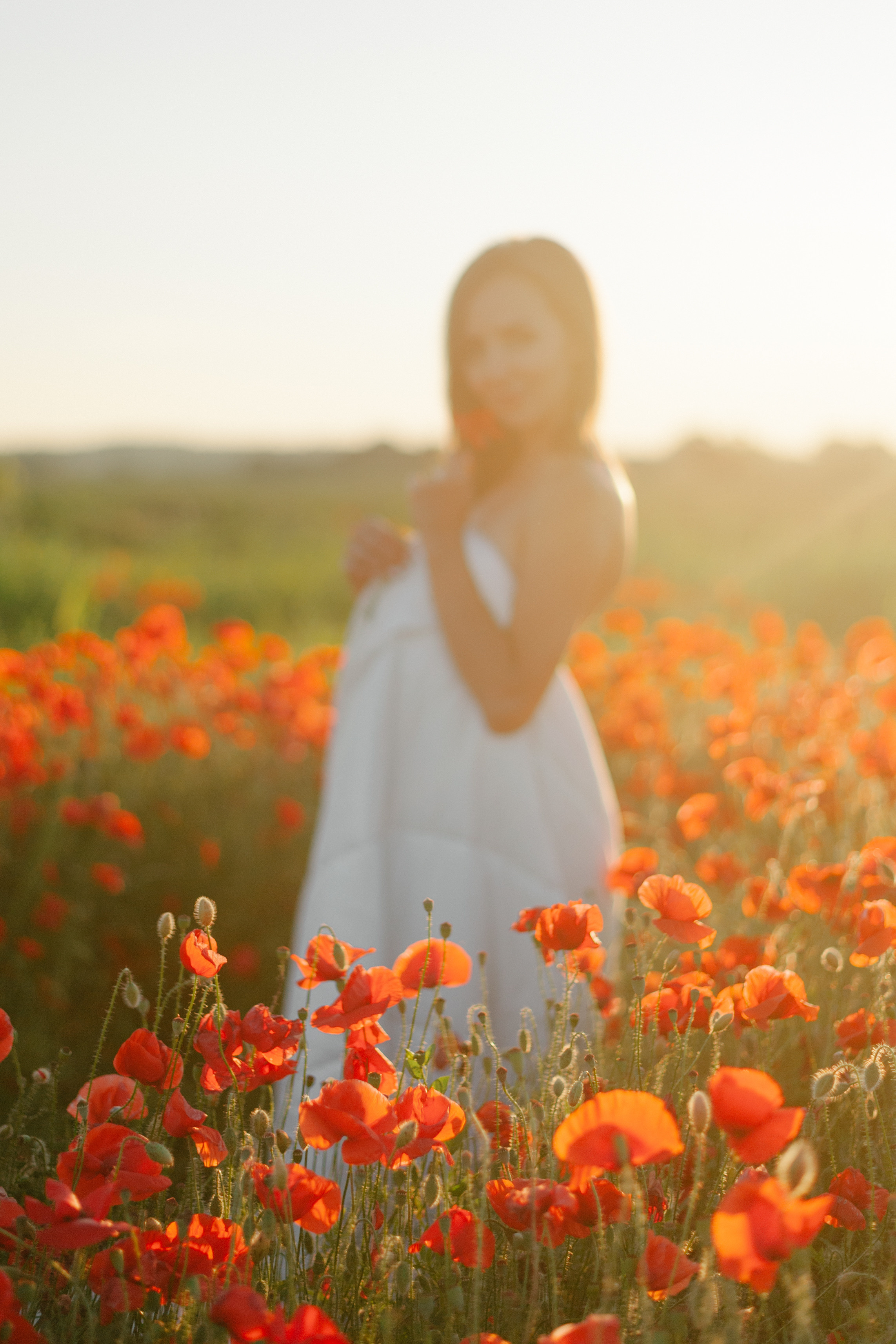 Love story в маках. Фотограф Нижневартовск. Фотограф в Нижневартовске Анна Стрельцова