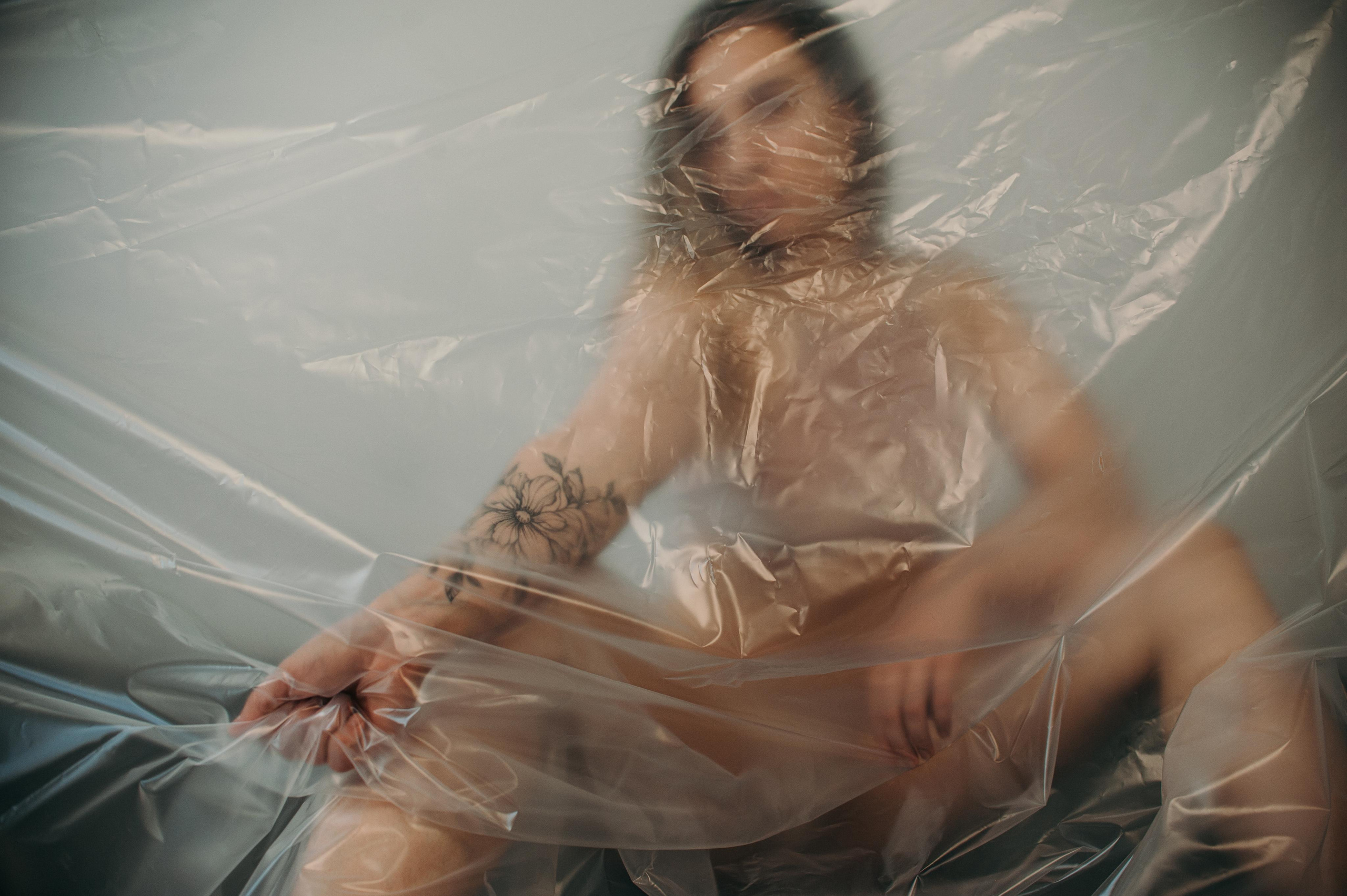 Домашняя съёмка девушки