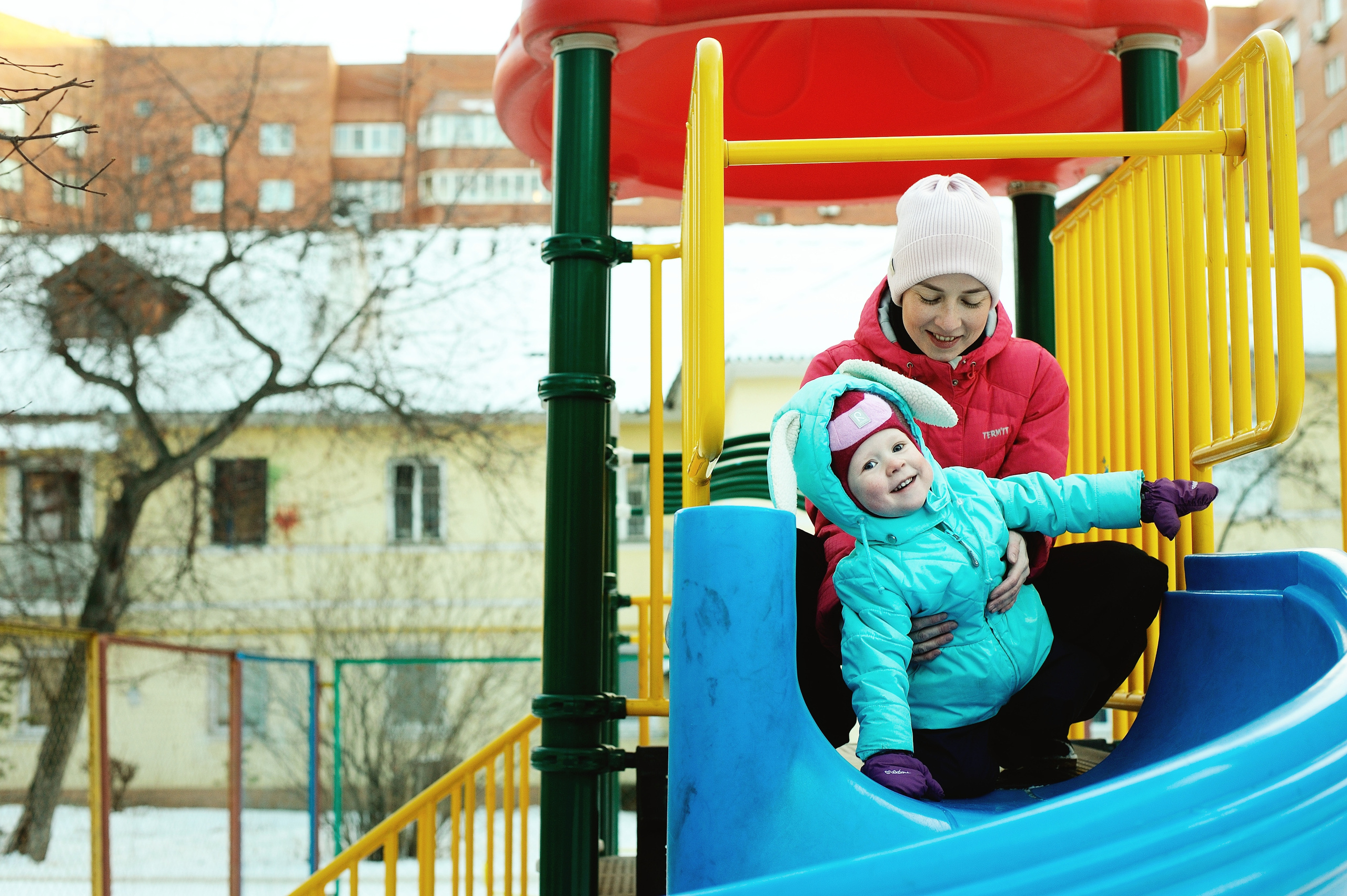Фотосессия первой прогулки малыша. Фотограф Нижневартовск. Фотограф в Нижневартовске Анна Стрельцова