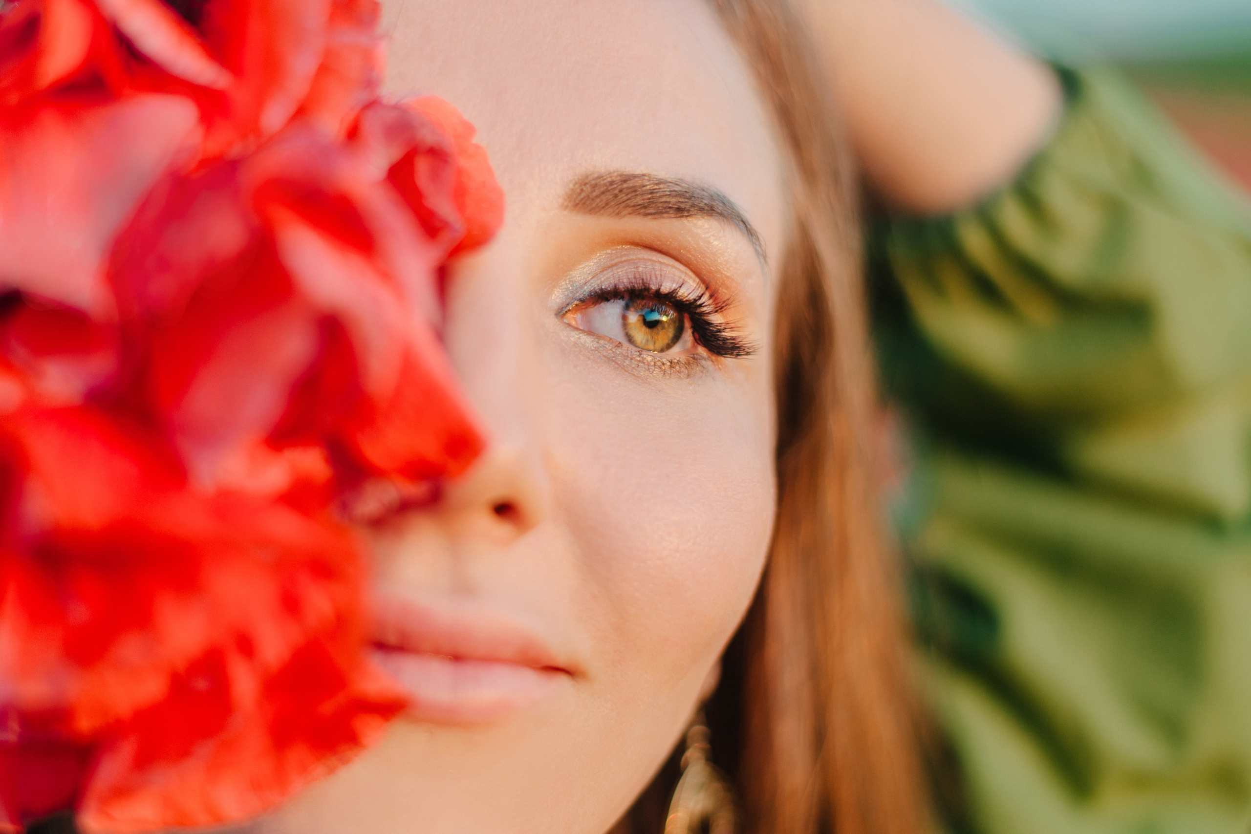 Love story в маках. Фотограф Нижневартовск. Фотограф в Нижневартовске Анна Стрельцова