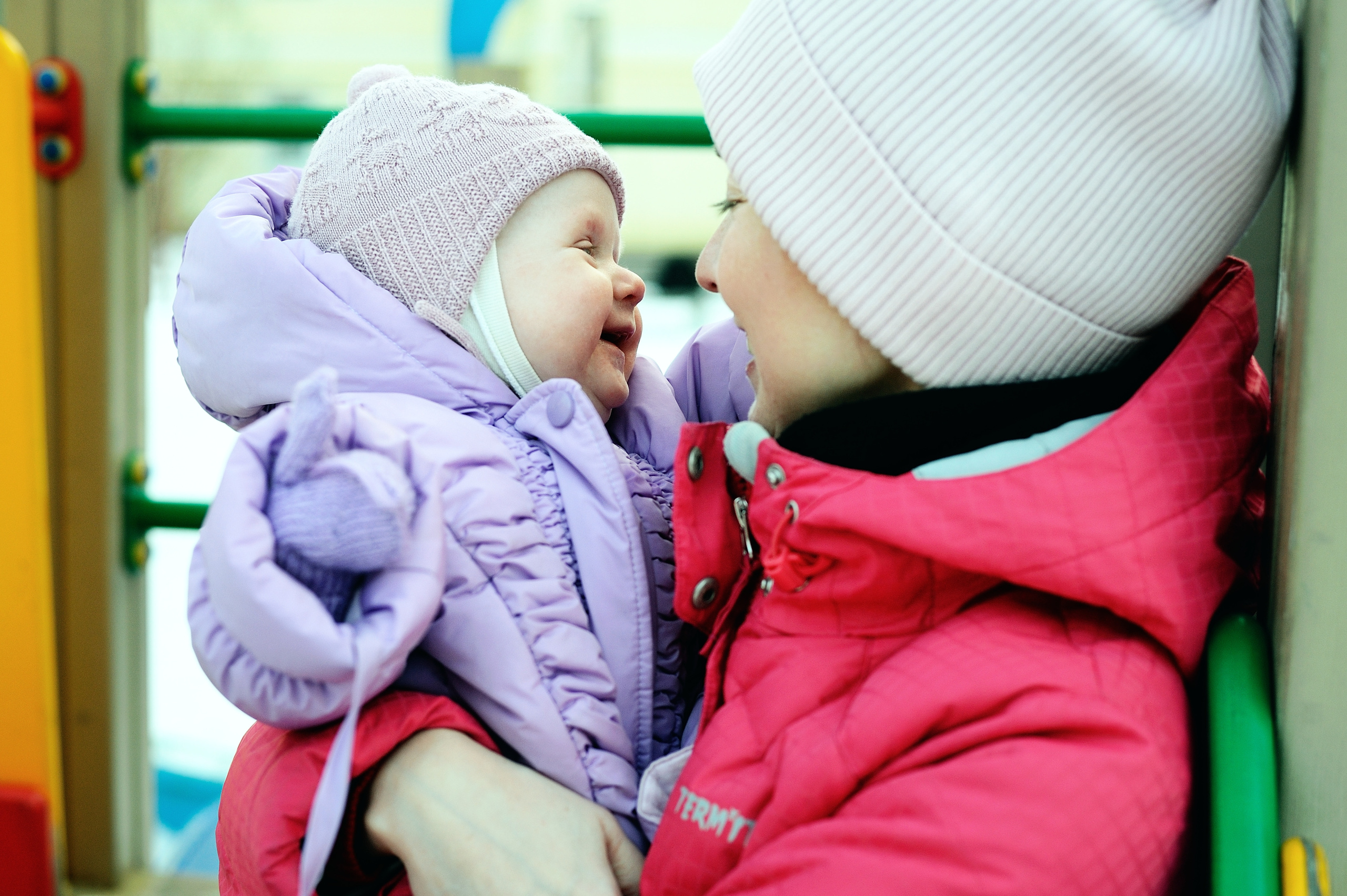Фотосессия первой прогулки малыша. Фотограф Нижневартовск. Фотограф в Нижневартовске Анна Стрельцова