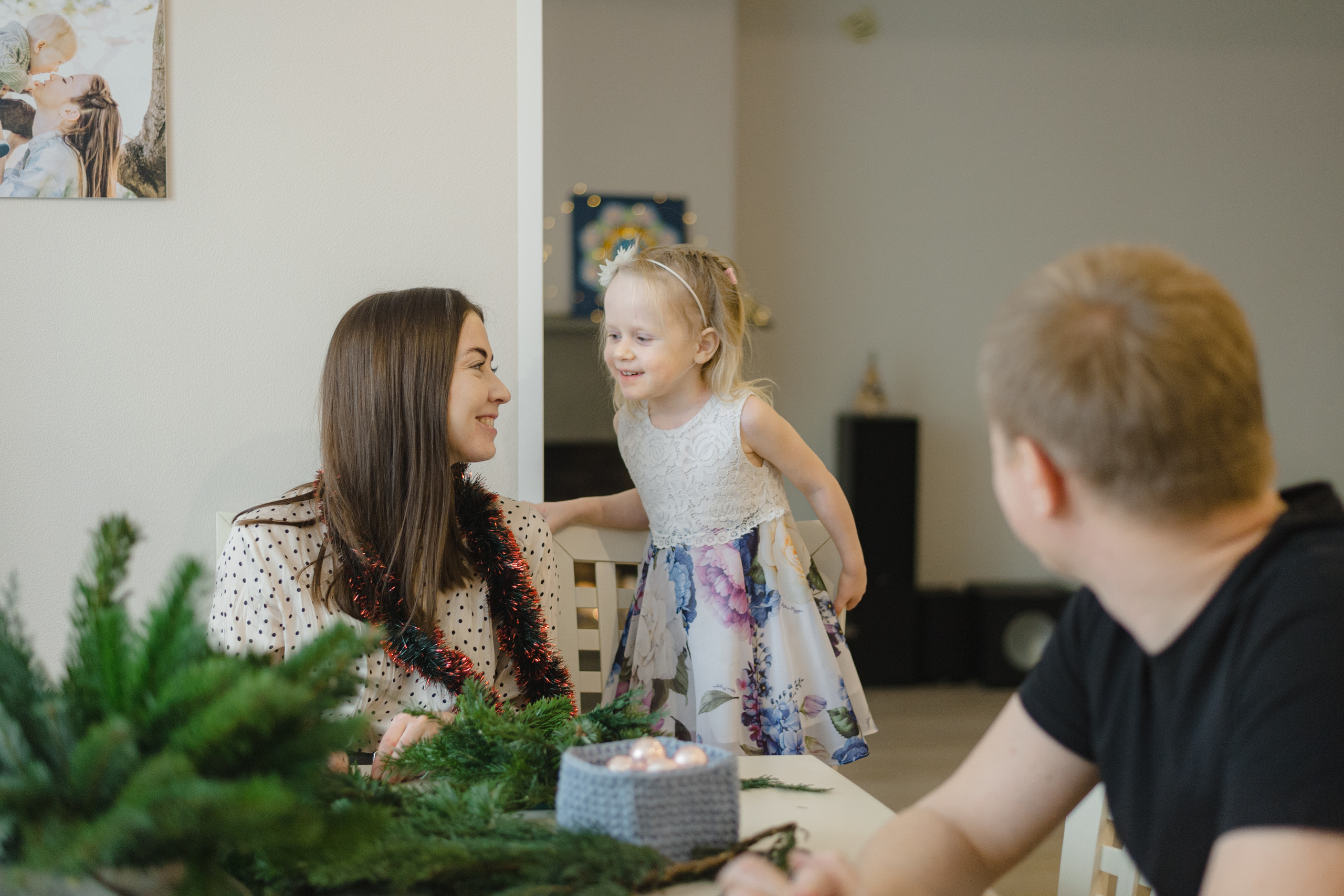 Домашняя новогодняя фотосессия семьи. Фотограф Нижневартовск. Фотограф в Нижневартовске Анна Стрельцова