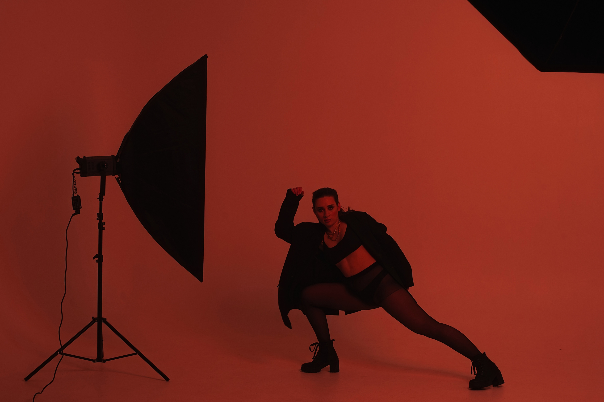 Студийная портретная фотосессия девушки. Фотограф Нижневартовск. Фотограф в Нижневартовске Анна Стрельцова