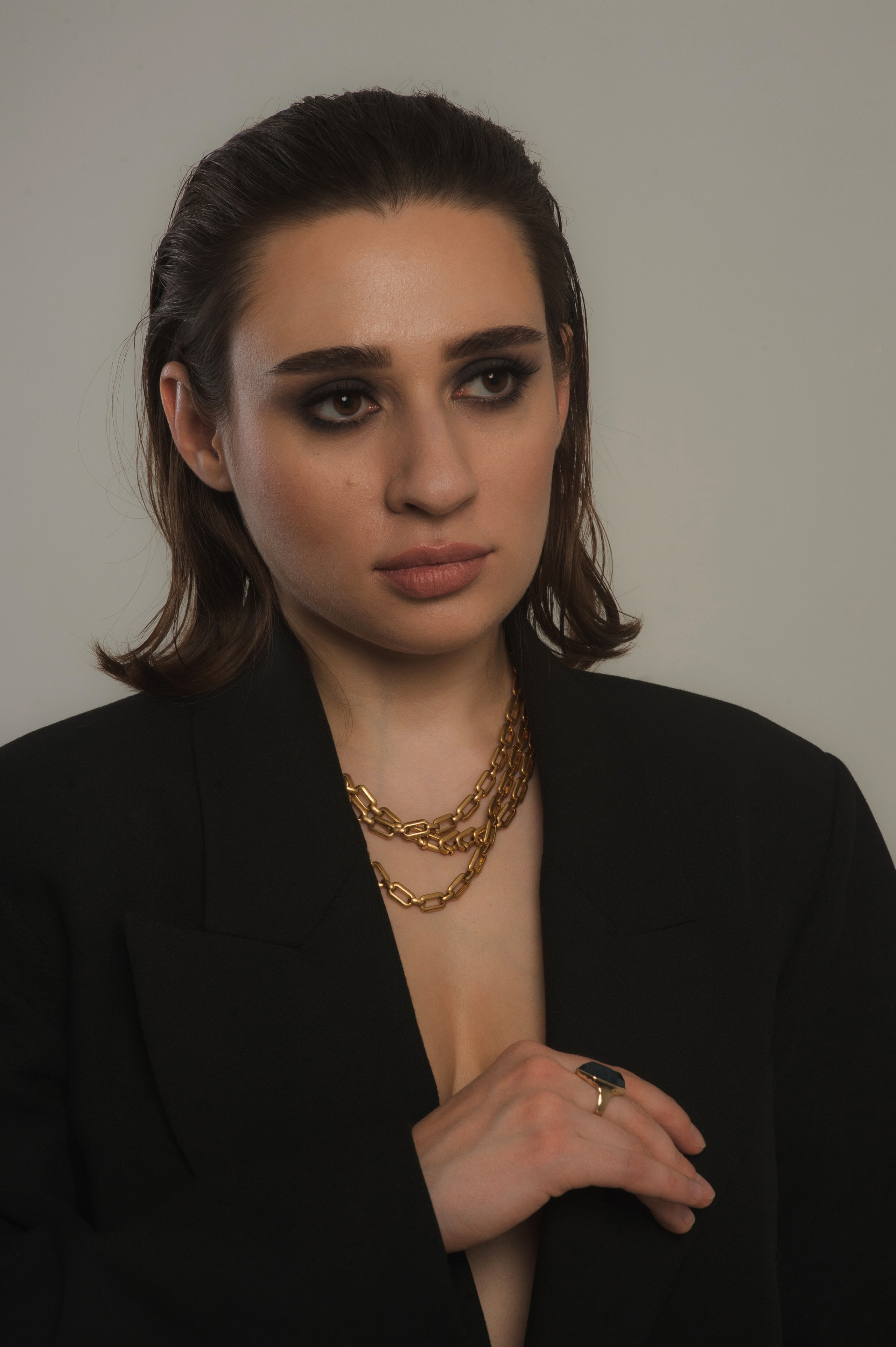 Студийная портретная фотосессия девушки. Фотограф Нижневартовск. Фотограф в Нижневартовске Анна Стрельцова