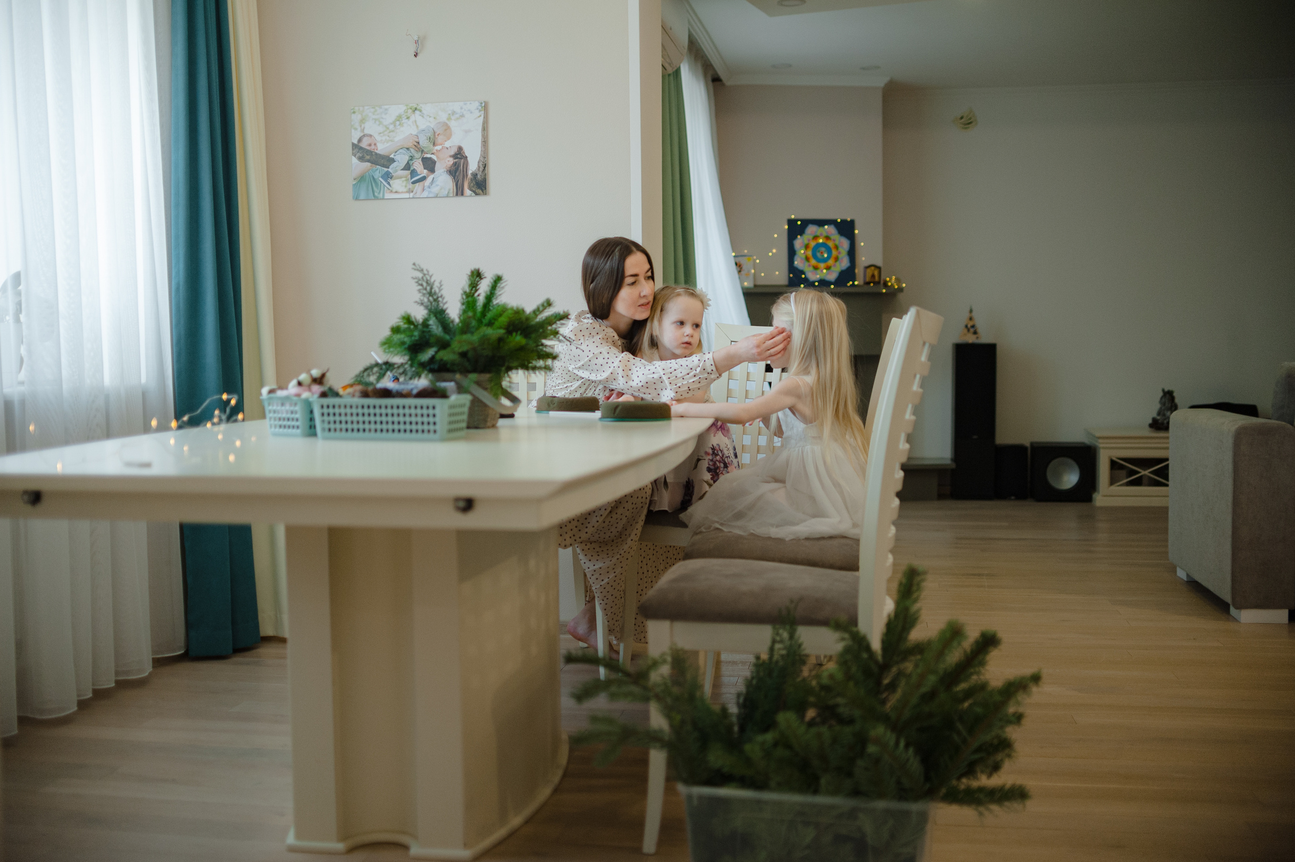 Домашняя новогодняя фотосессия семьи. Фотограф Нижневартовск. Фотограф в Нижневартовске Анна Стрельцова