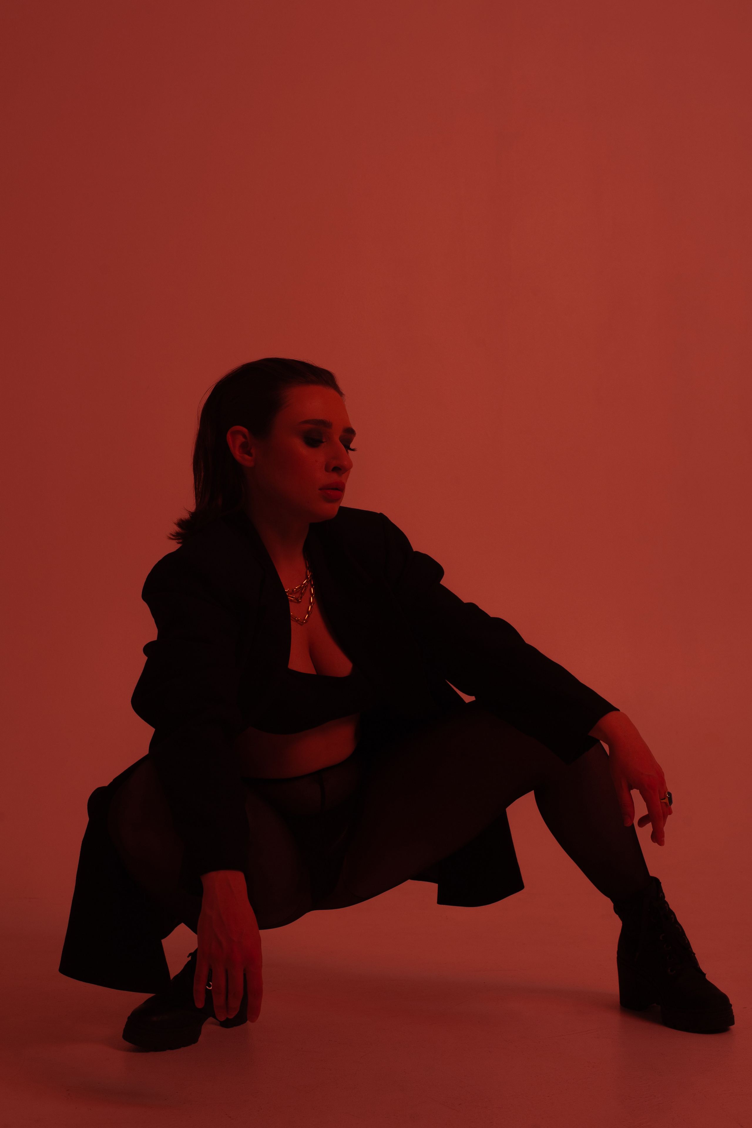 Студийная портретная фотосессия девушки. Фотограф Нижневартовск. Фотограф в Нижневартовске Анна Стрельцова