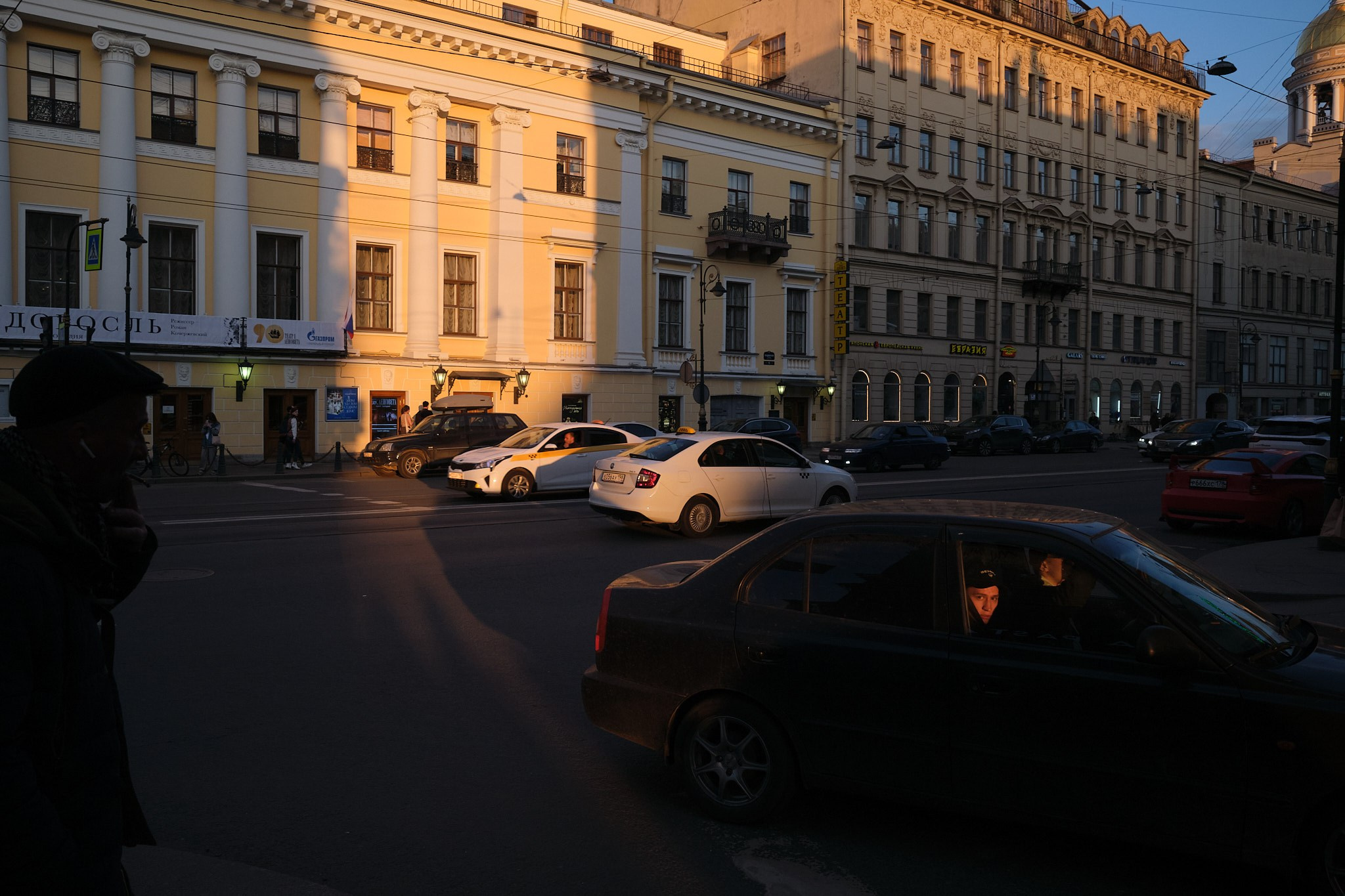Стрит фотография в Санкт-Петербурге. Сергей Грачев профессиональный фотограф в Санкт-Петербурге