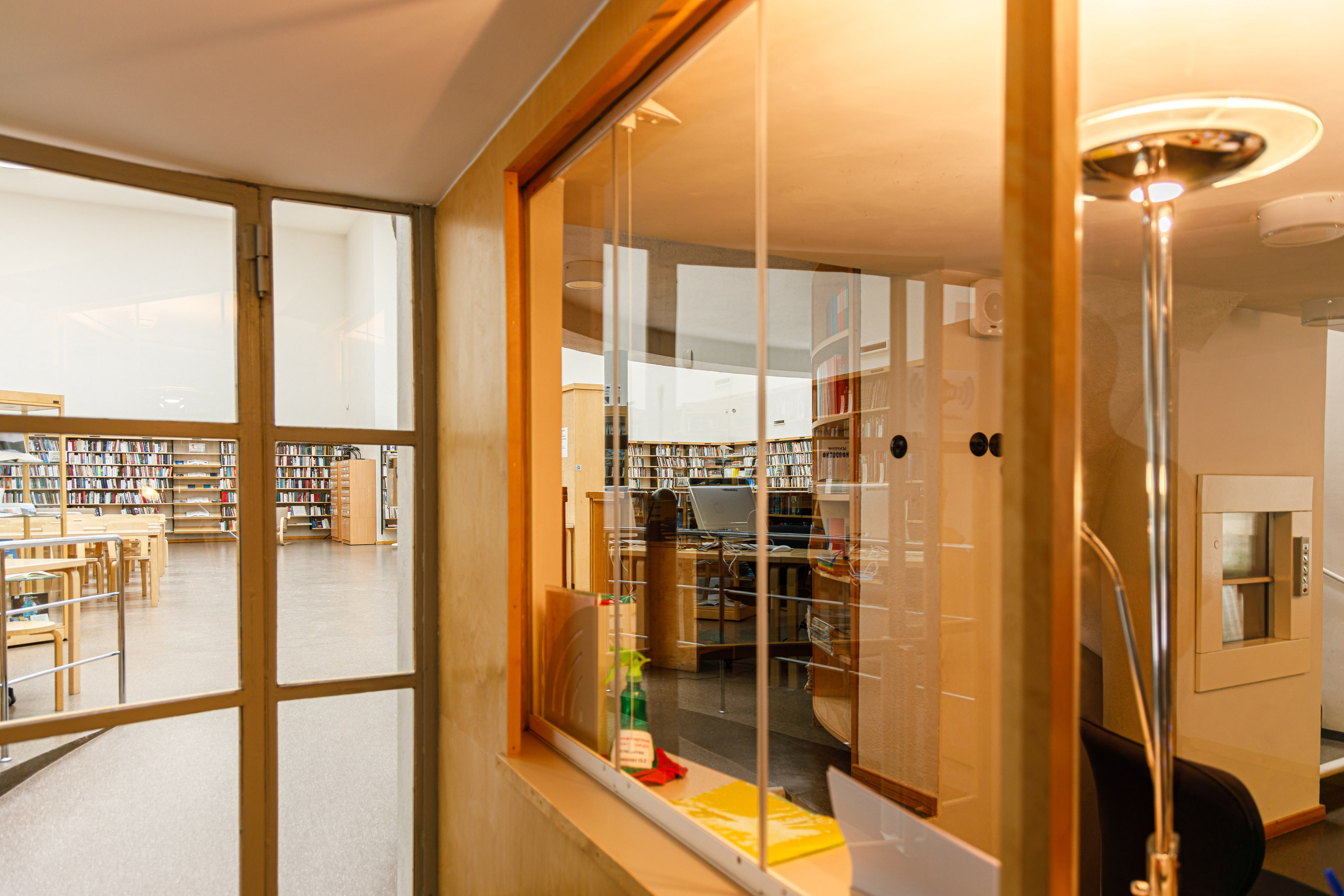 Центральная городская библиотека Алвара Аалто в Выборге. Фотограф Балаев Михаил