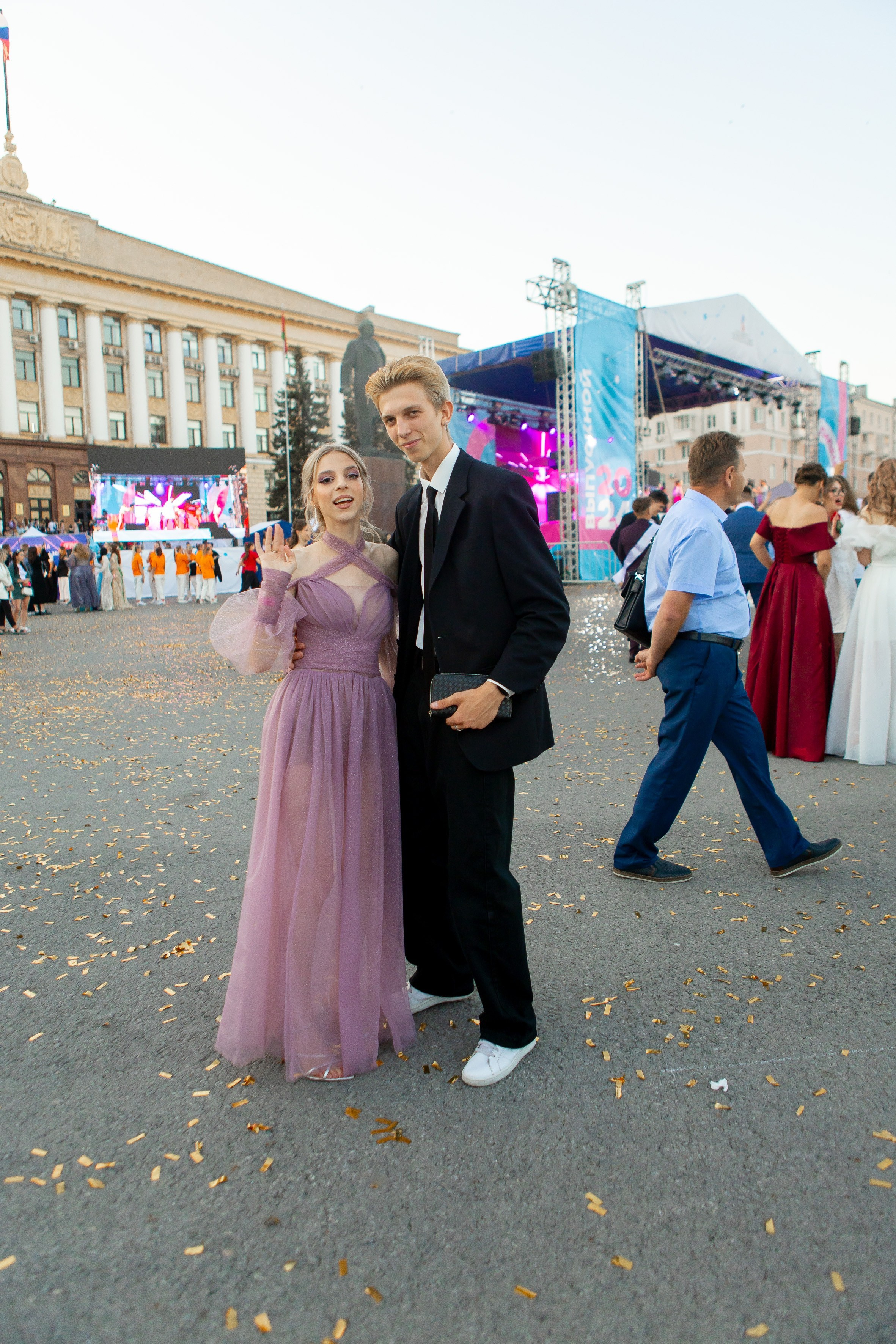 Выпускной Гимназия 12 2024 г. Свадебный и портретный Фотограф в Липецке Дмитрий Котюков