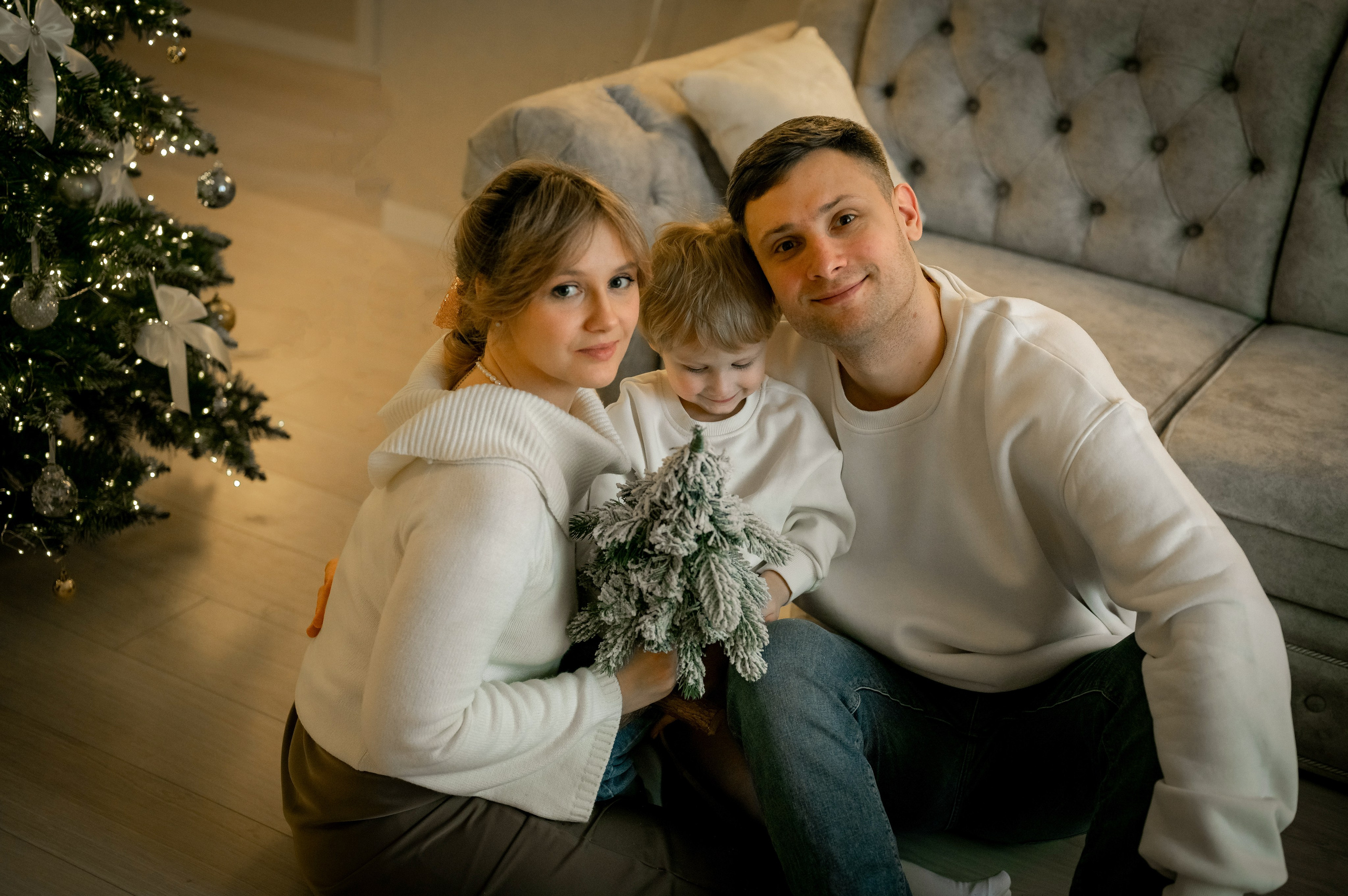 Домашняя новогодняя фотосессия. Фотограф новорождённых, семейный, школьный в городе Калуге Евгения