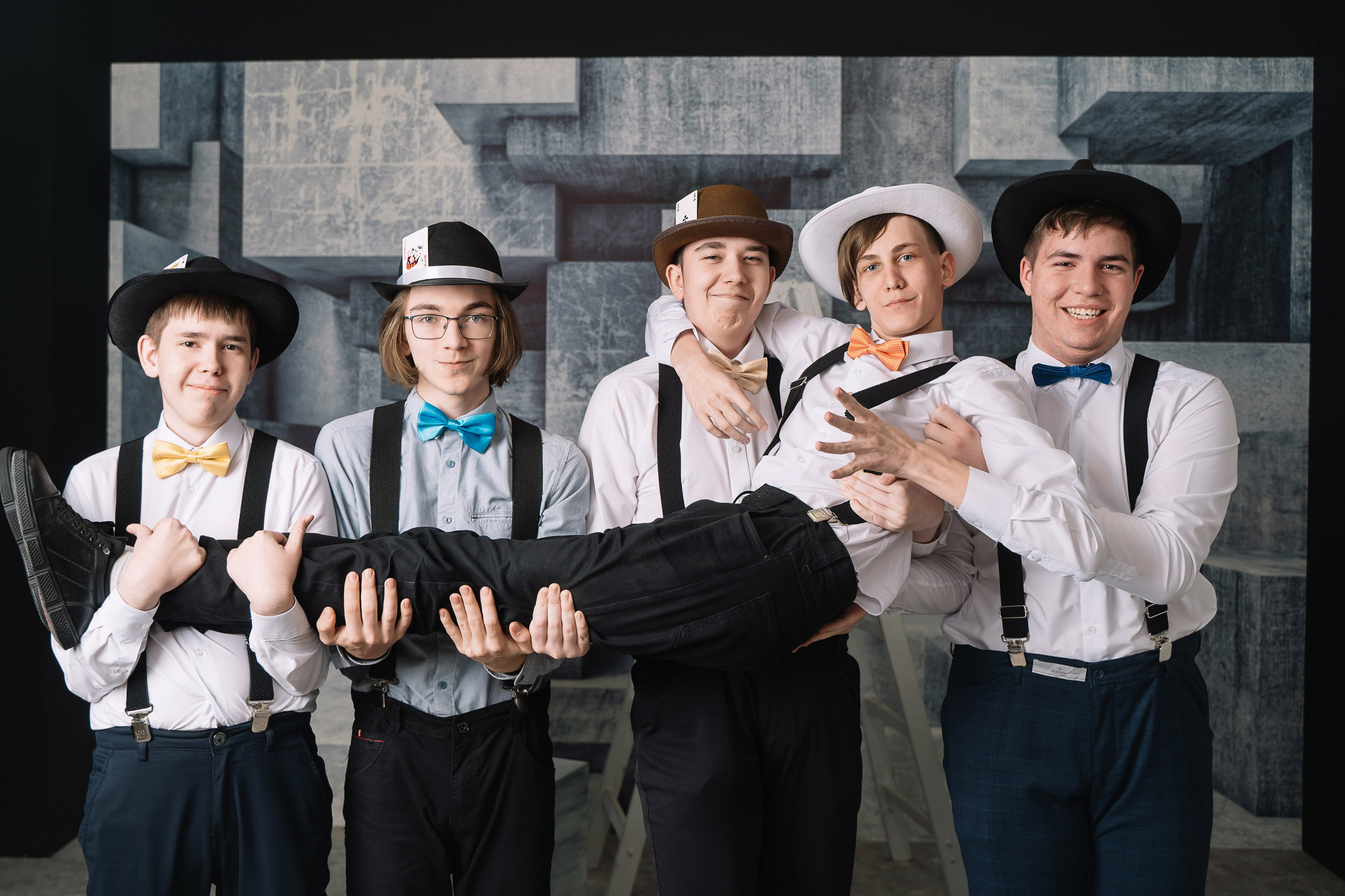 Выпускные фотосессии. Детский школьный фотограф в Кемерово Зиновьева Екатерина