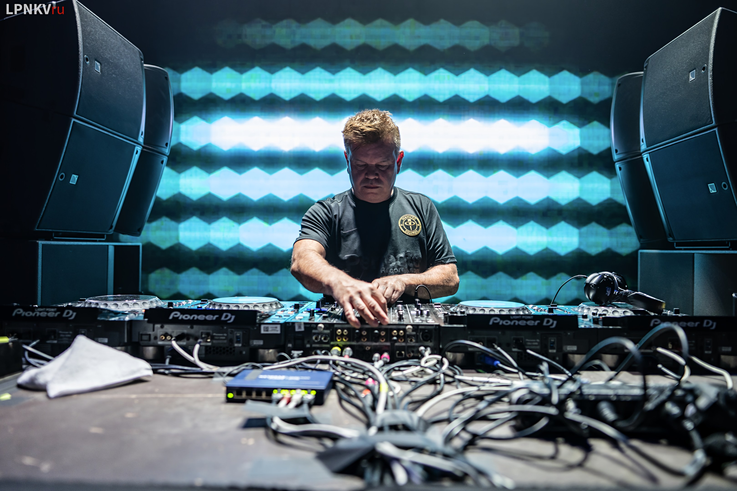 Paul Okanenfold at BASE club Moscow. Репортажный фотограф в Москве