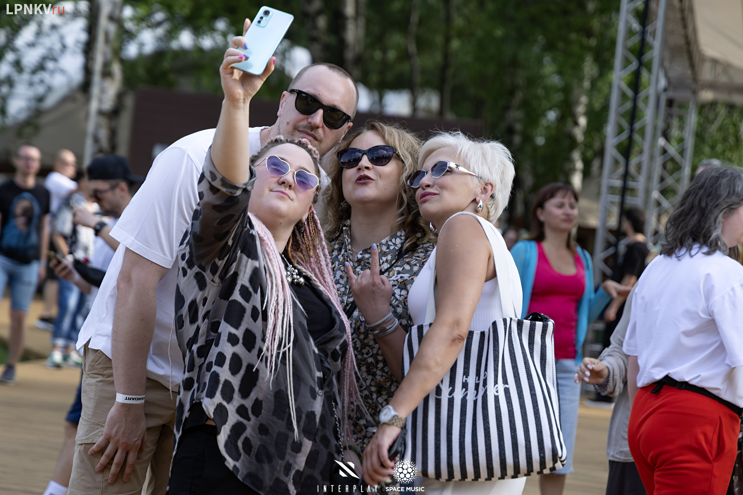 Interplay. Репортажный фотограф в Москве