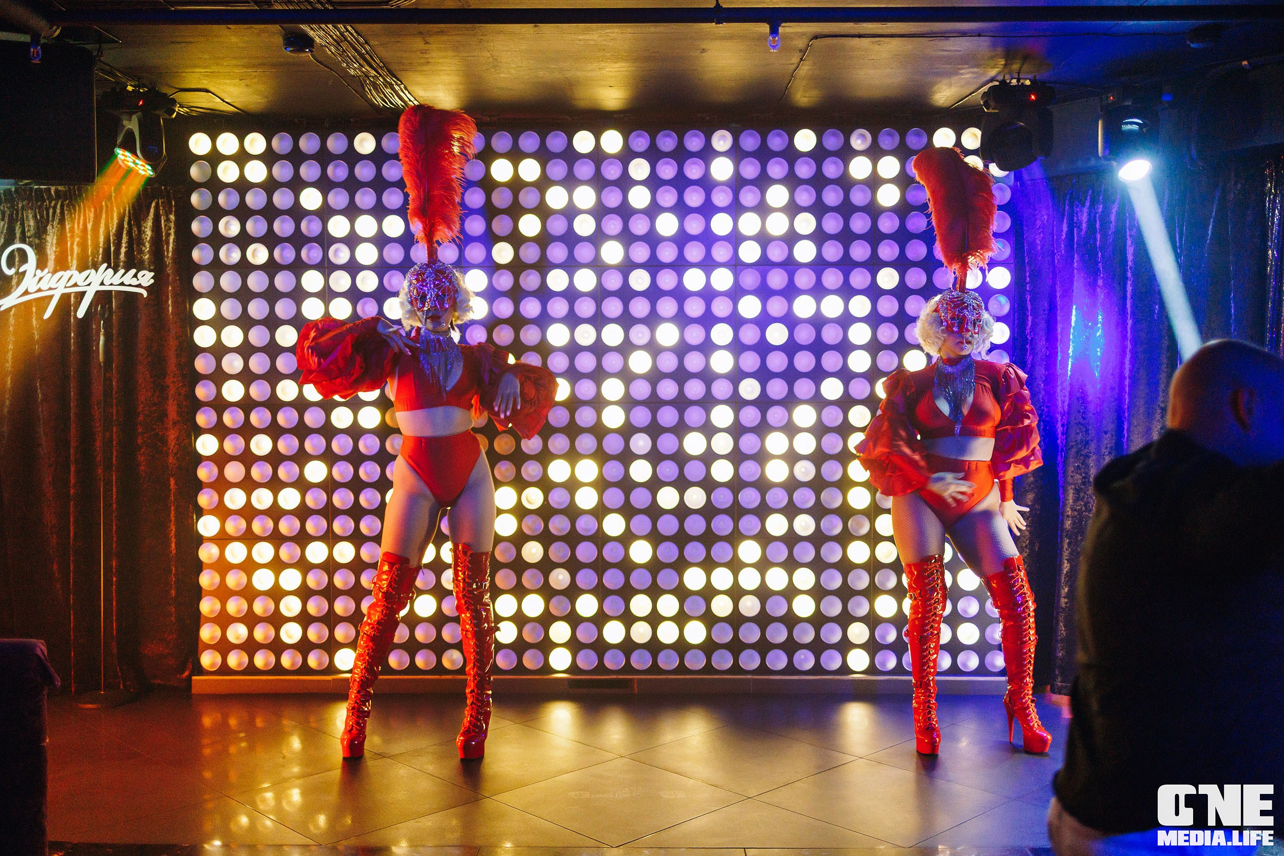 Фоторепортаж из караоке-клуба Эйфория. One Media Life: фоторепортажи, фотоотчеты с мероприятий и заведений