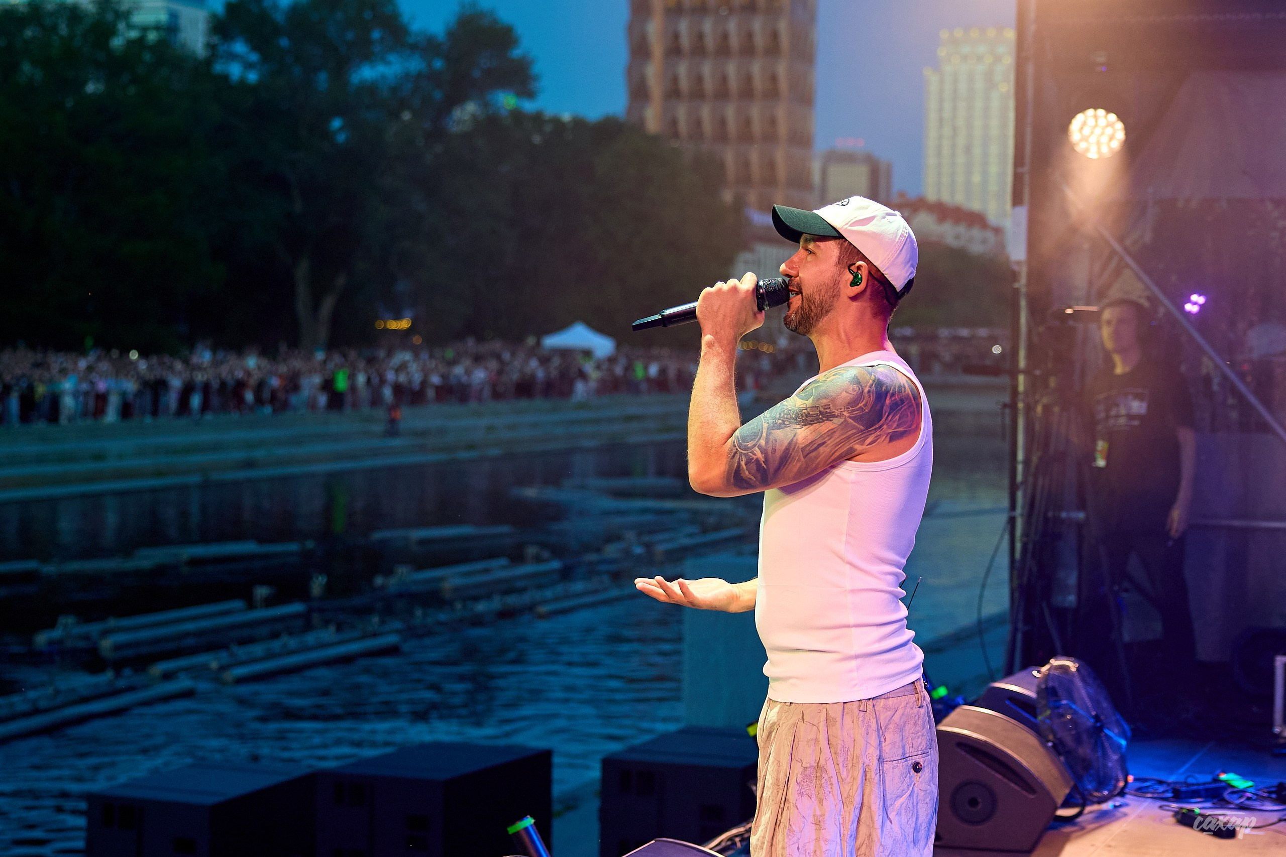 Фестиваль Ural Music Night 2026. Профессиональный фотограф в Екатеринбурге Юра Сахар