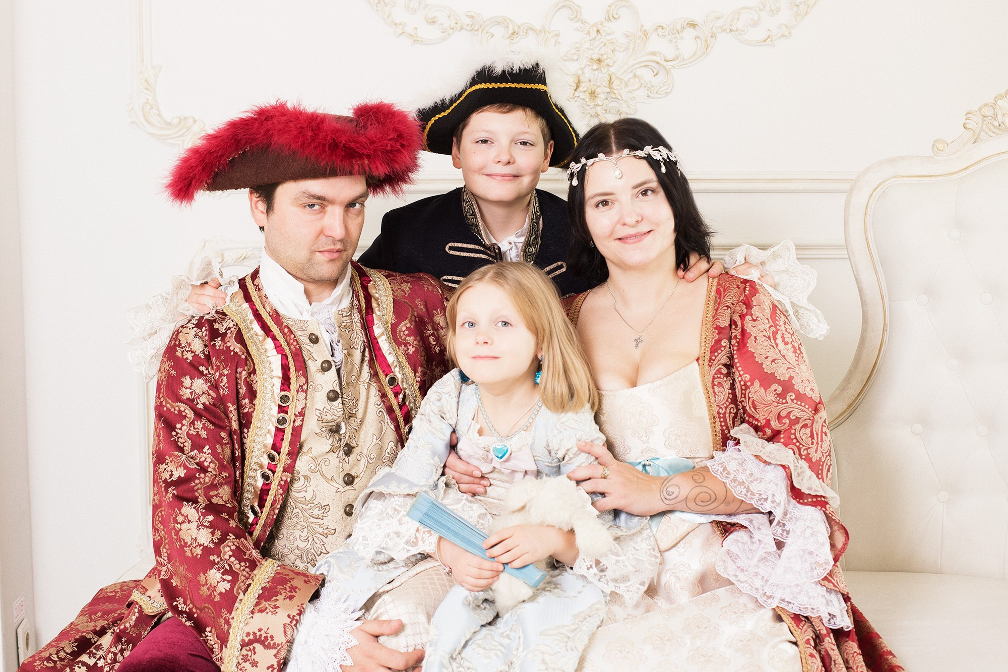 Фотосессии Быковых. Необычные портретные фотосессии под ключ в Москве