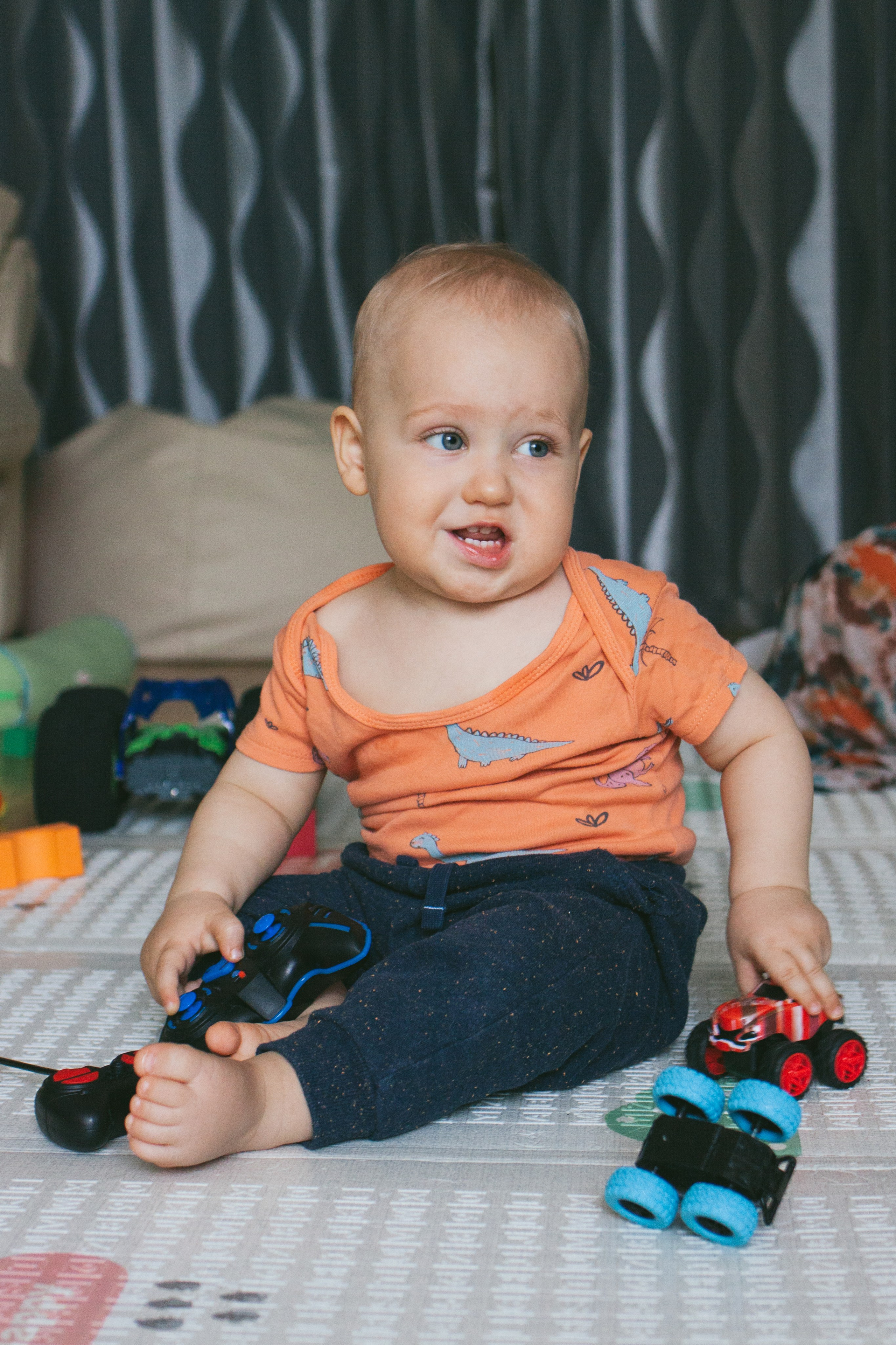 Домашняя детская фотосессия. Психолог Онлайн и в Симферополе Елена Федорина