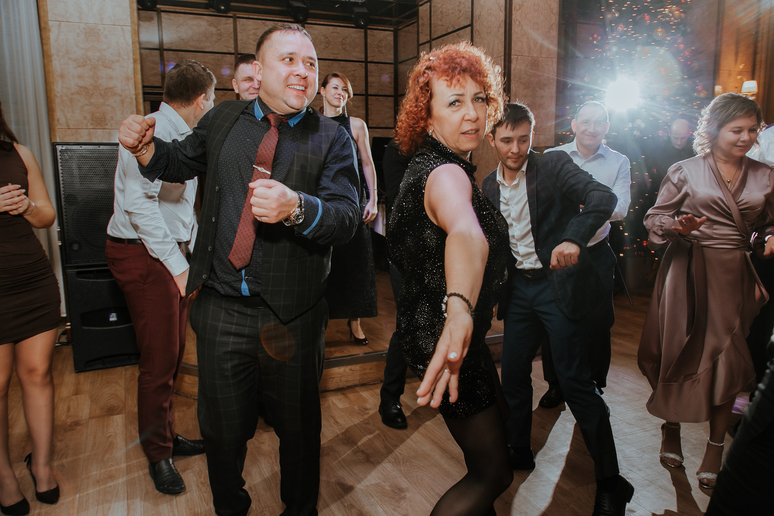 Съемка выездной регистрации в отеле. Свадебный и репортажный фотограф в Ярославле и Санкт-Петербурге Роман Микрюков