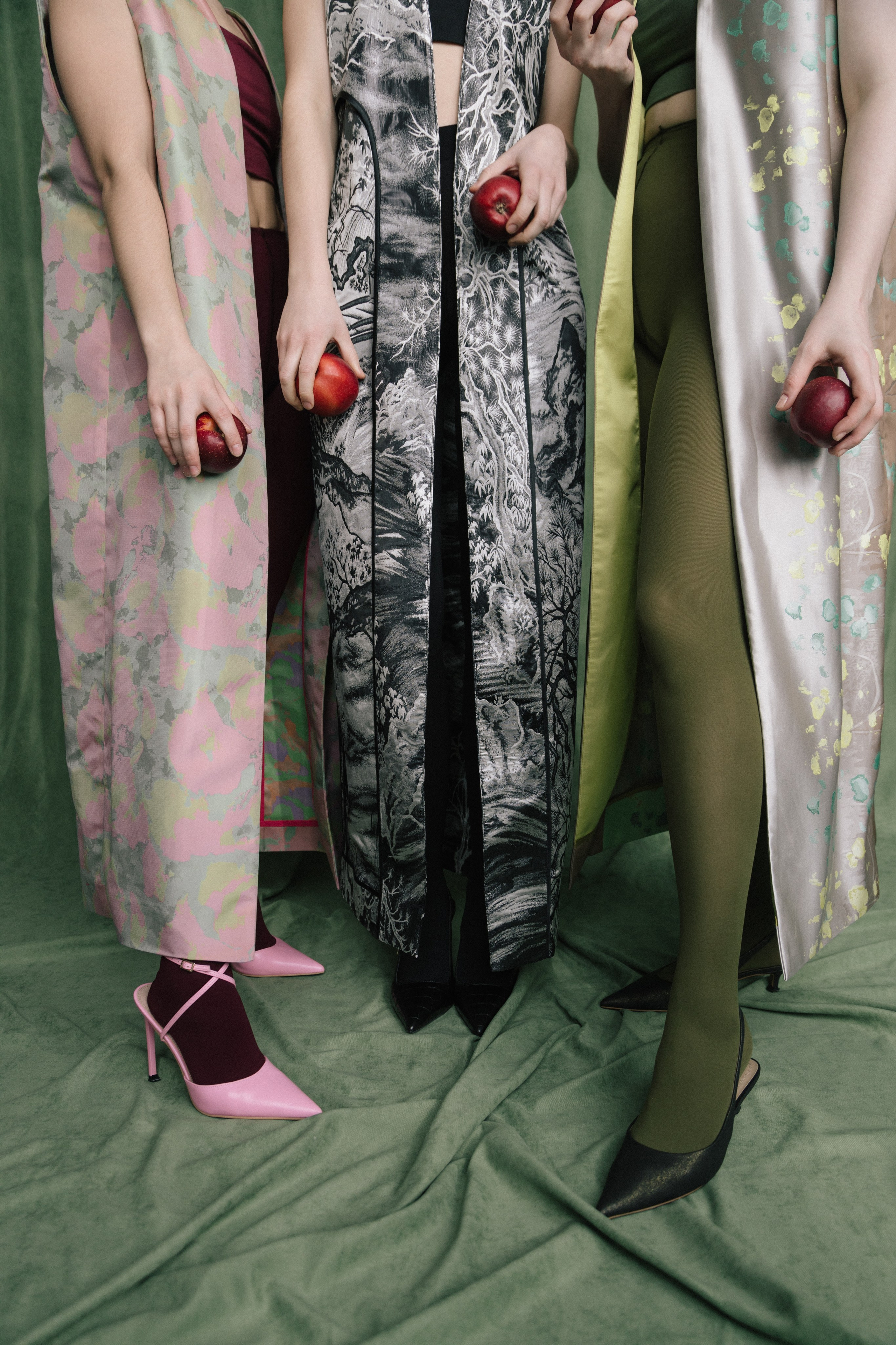 Content | Кафтаны