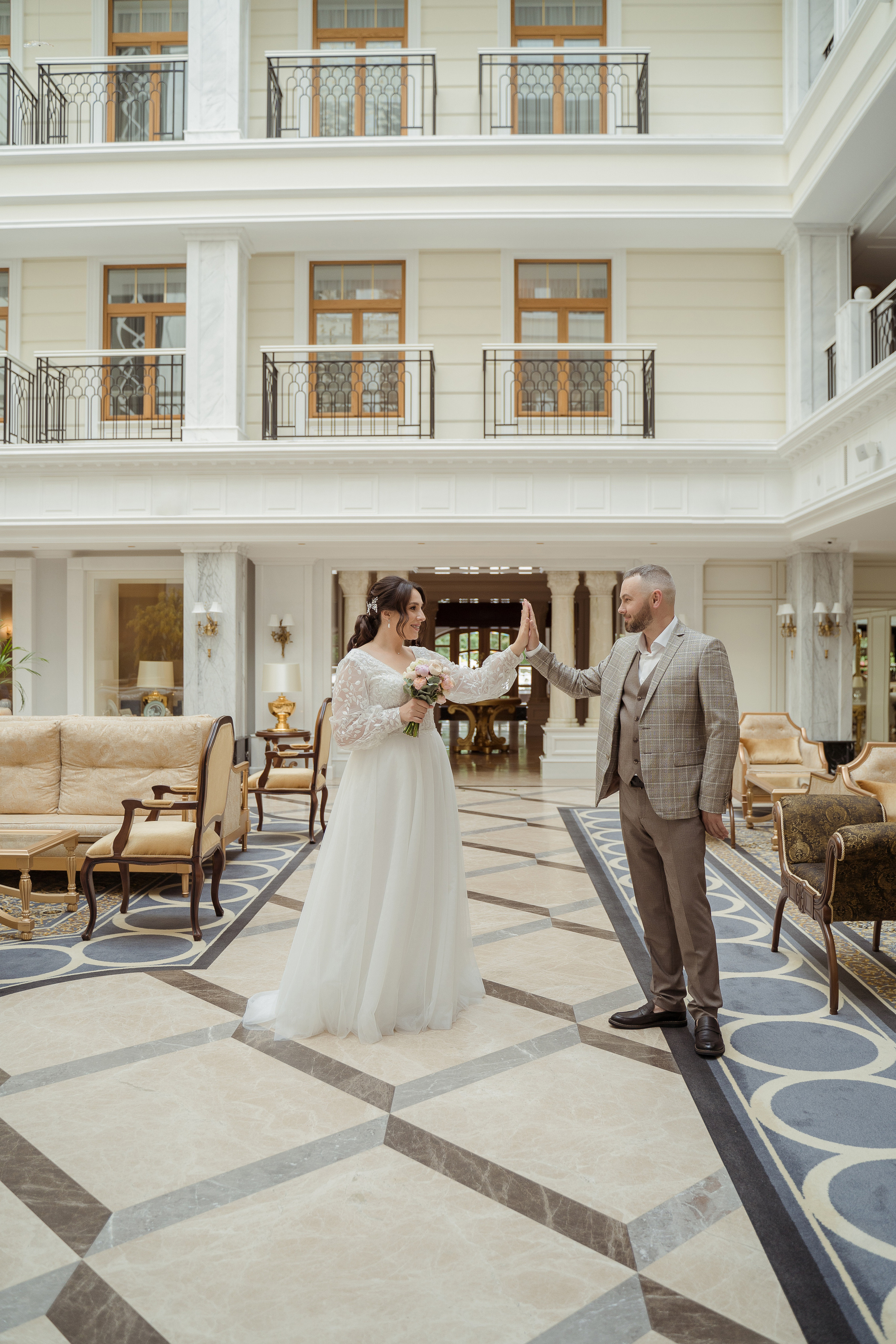 Свадьба в Пушкине. Сборы в отеле Tsar Palace. Свадебный и семейный фотограф в Пушкине и Санкт-Петербурге Мария Филиппова