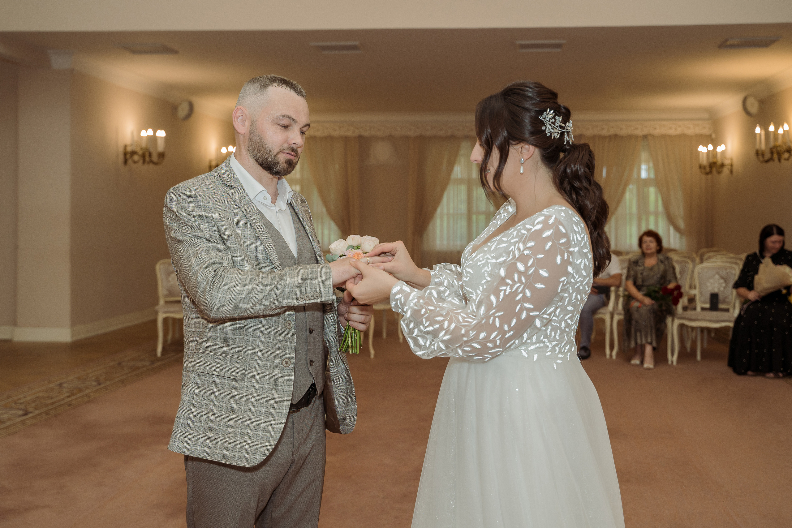 Свадьба в Пушкине. Сборы в отеле Tsar Palace. Свадебный и семейный фотограф в Пушкине и Санкт-Петербурге Мария Филиппова