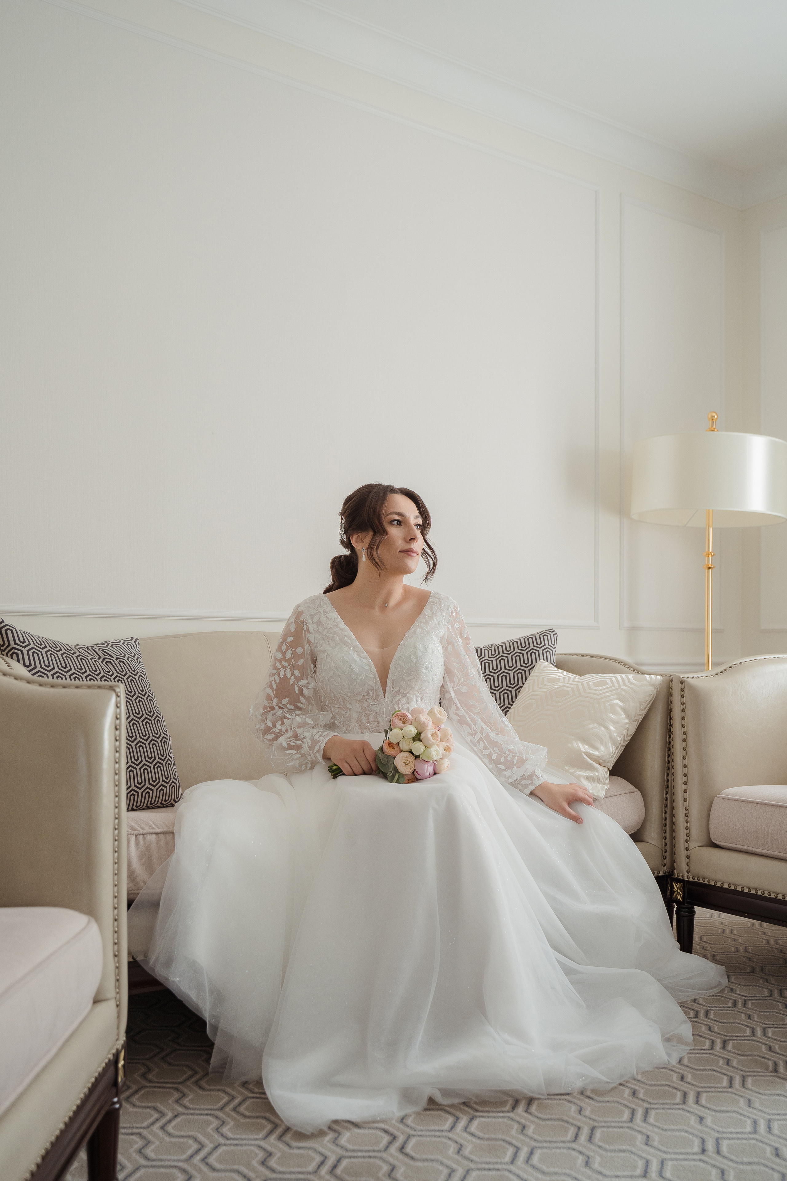 Свадьба в Пушкине. Сборы в отеле Tsar Palace. Свадебный и семейный фотограф в Пушкине и Санкт-Петербурге Мария Филиппова