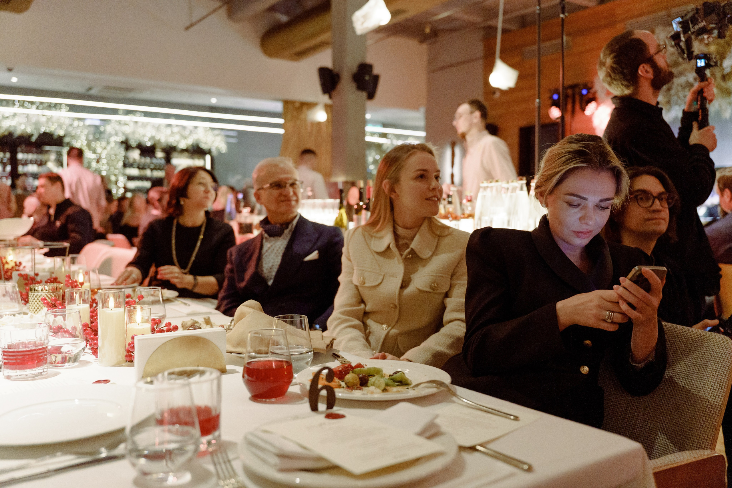 Литературный вечер «Libra». Репортажный фотограф в Москве Саша Дружинина