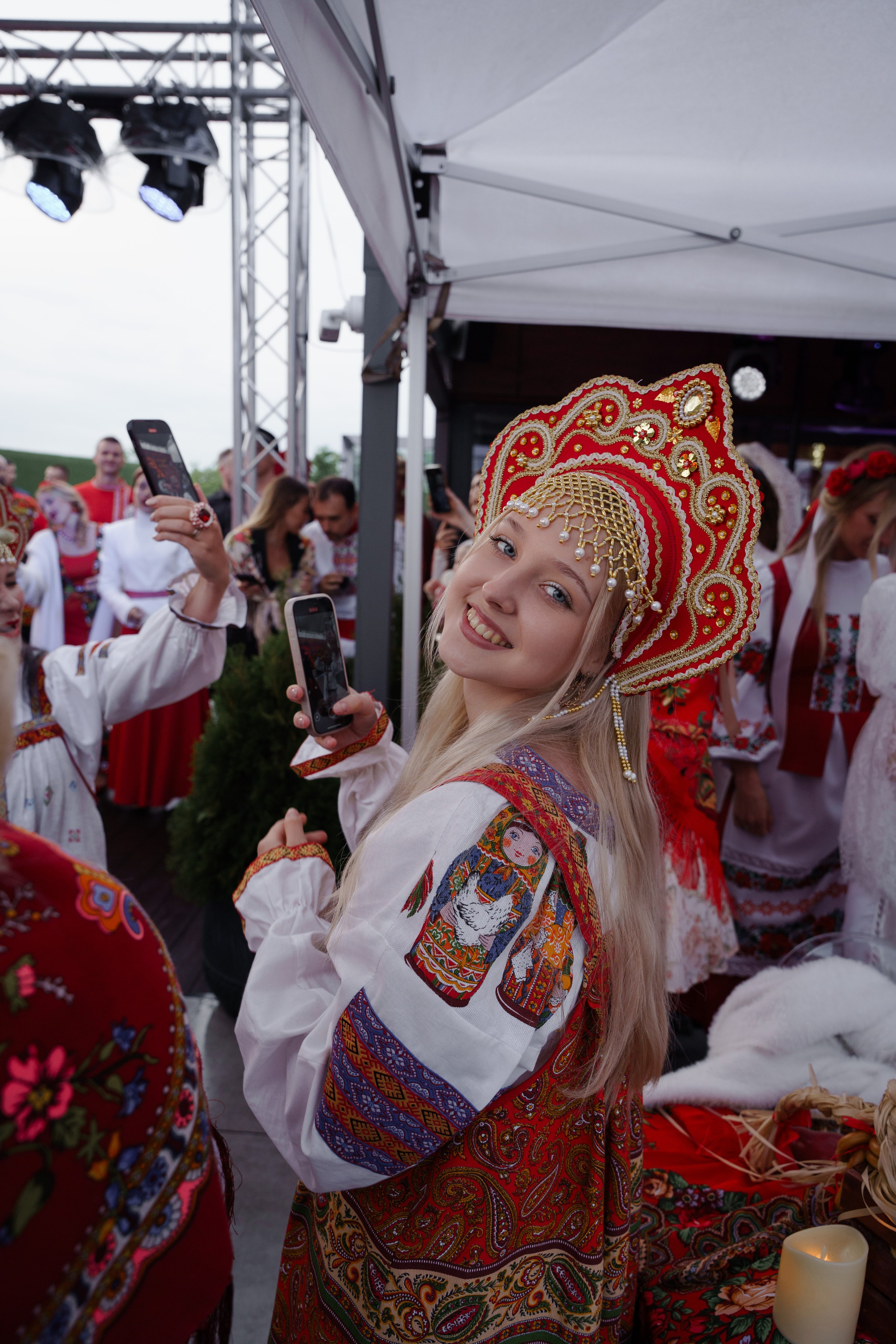 Гендер пати в славянском стиле. Репортажный фотограф в Москве Саша Дружинина