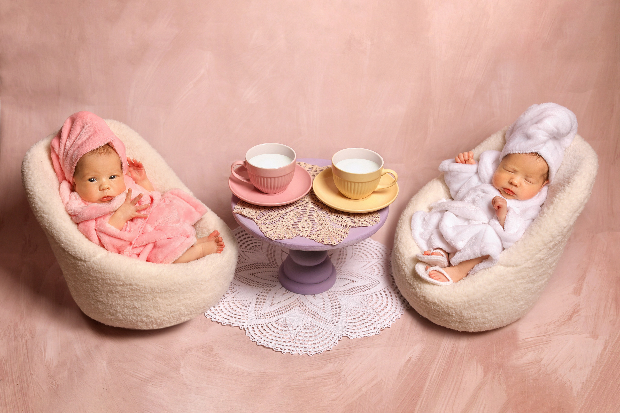 Фотосессия новорожденной двойни. Фотограф новорожденных в г. Великий Новгород — Екатерина Новикова