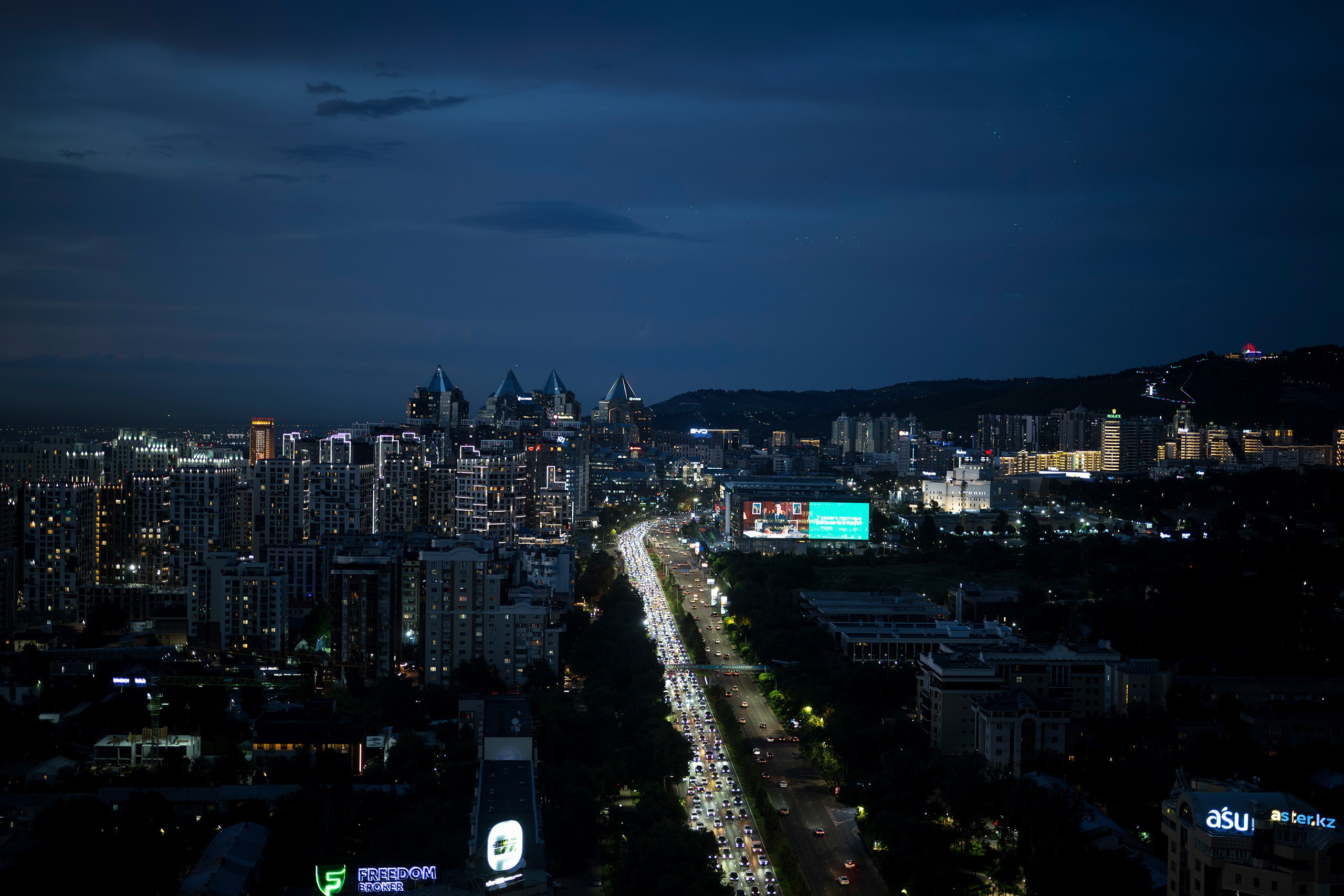 Loop Hour CIS Almaty 2026. Фотограф в Алматы — Алексей Коньков | Репортаж, свадьбы, портреты, Love story