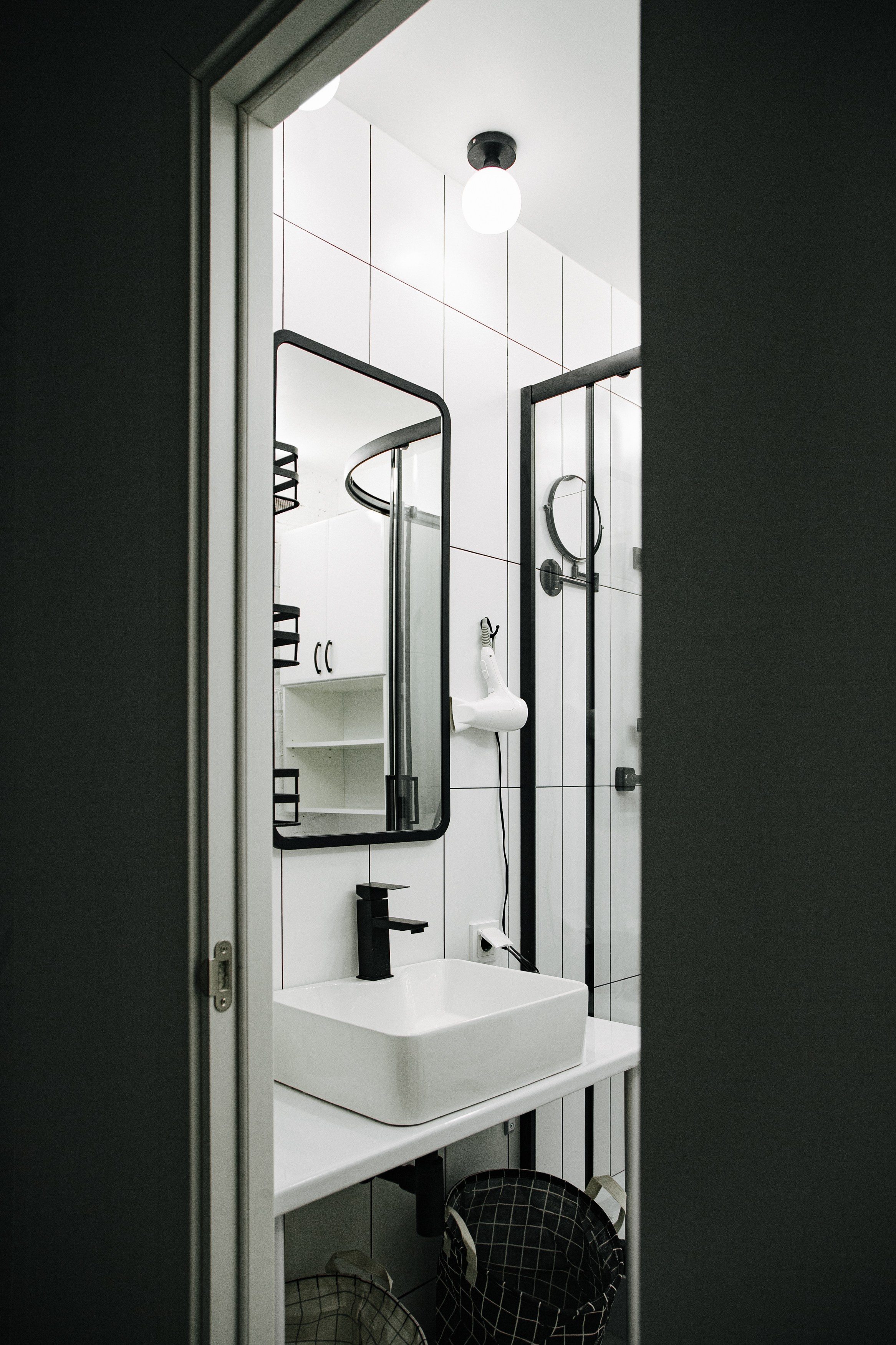 ЧБ лофт 28 кв. м. Фотограф Оля Батист