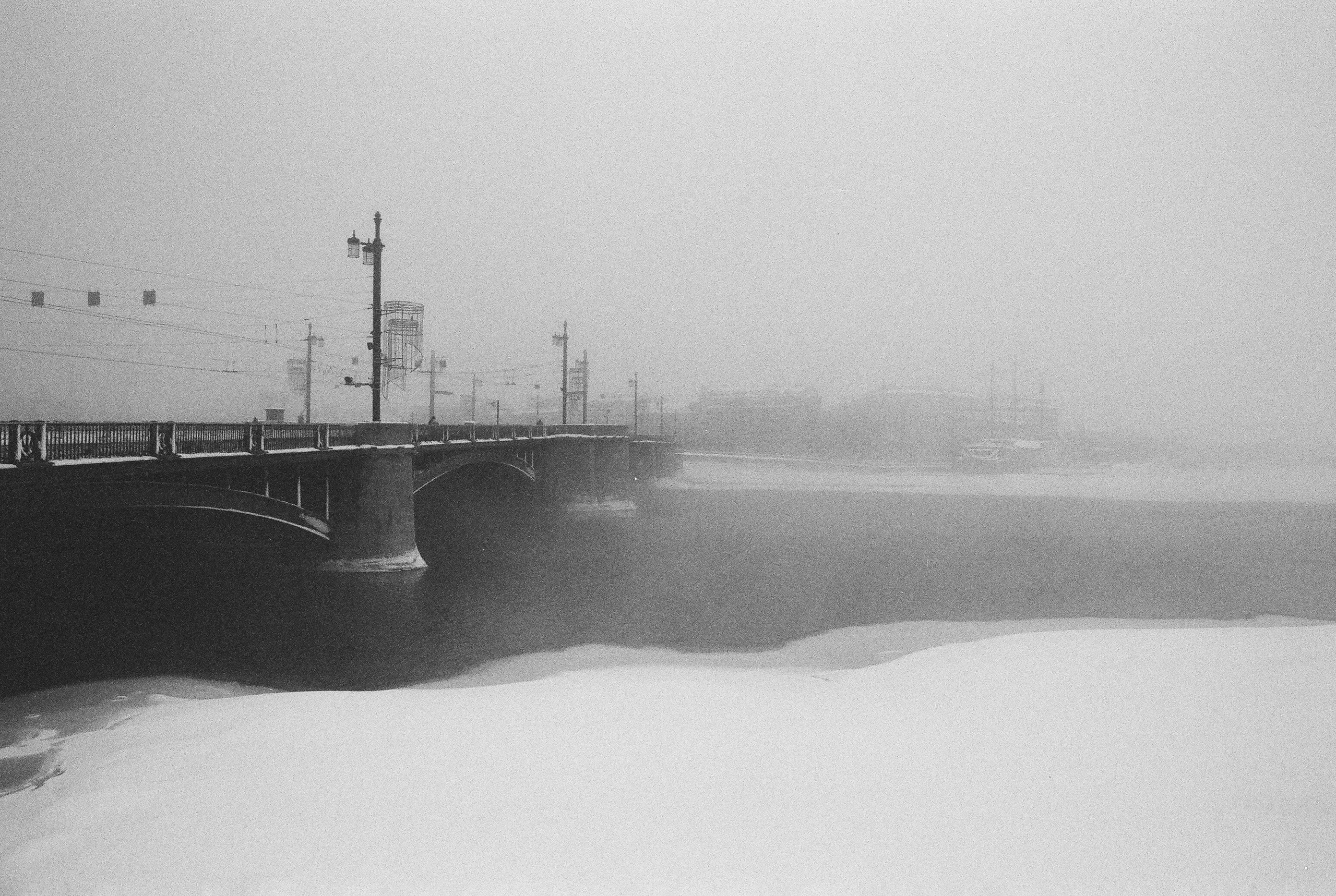 Фотографии черно-белые. Свадебный и семейный пленочный фотограф в Петербурге Истомина Ирина