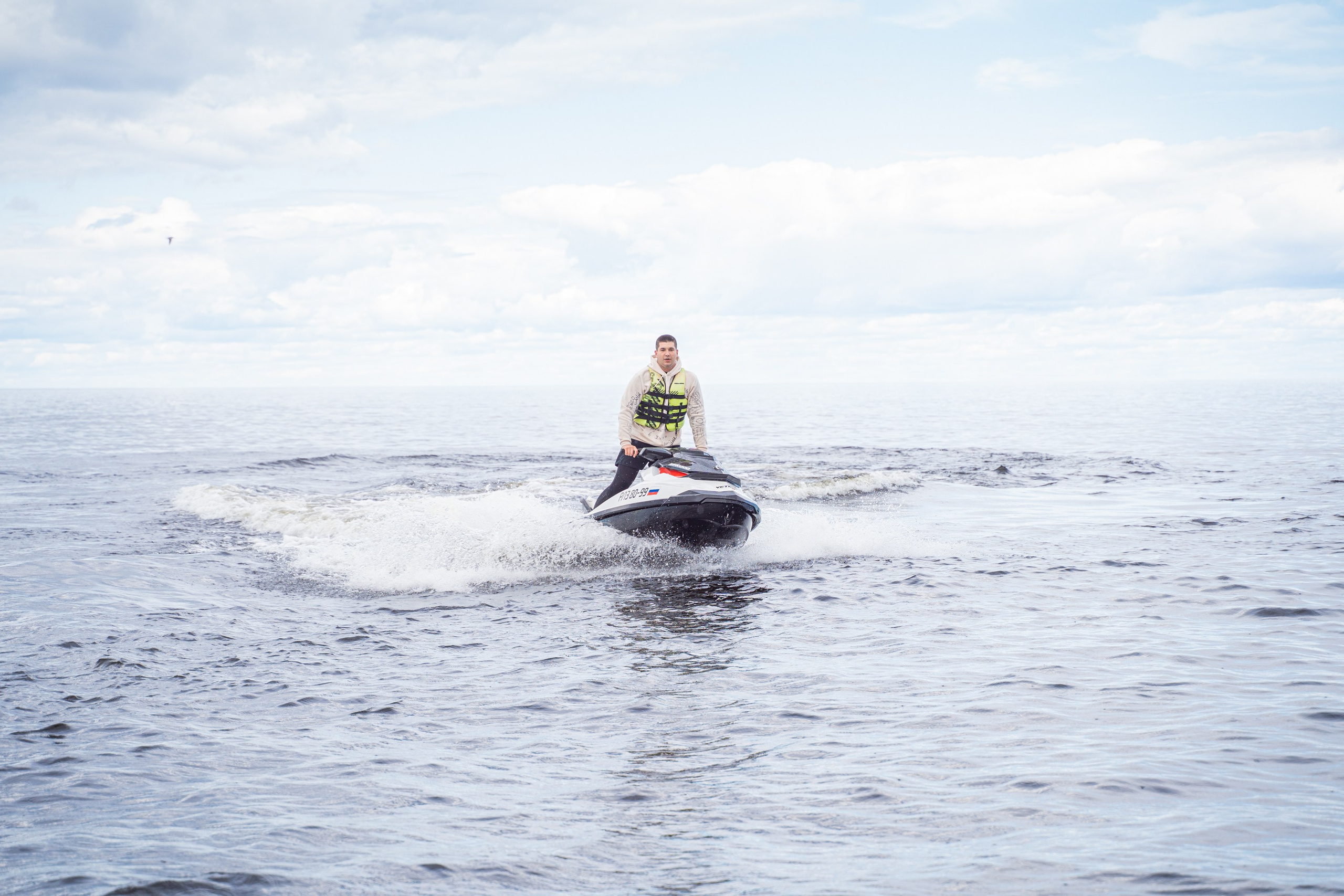 Гидровыезд в Коневский мужской монастырь. Свадебный, семейный, портретный, репортажный фотограф в Санкт-Петербурге