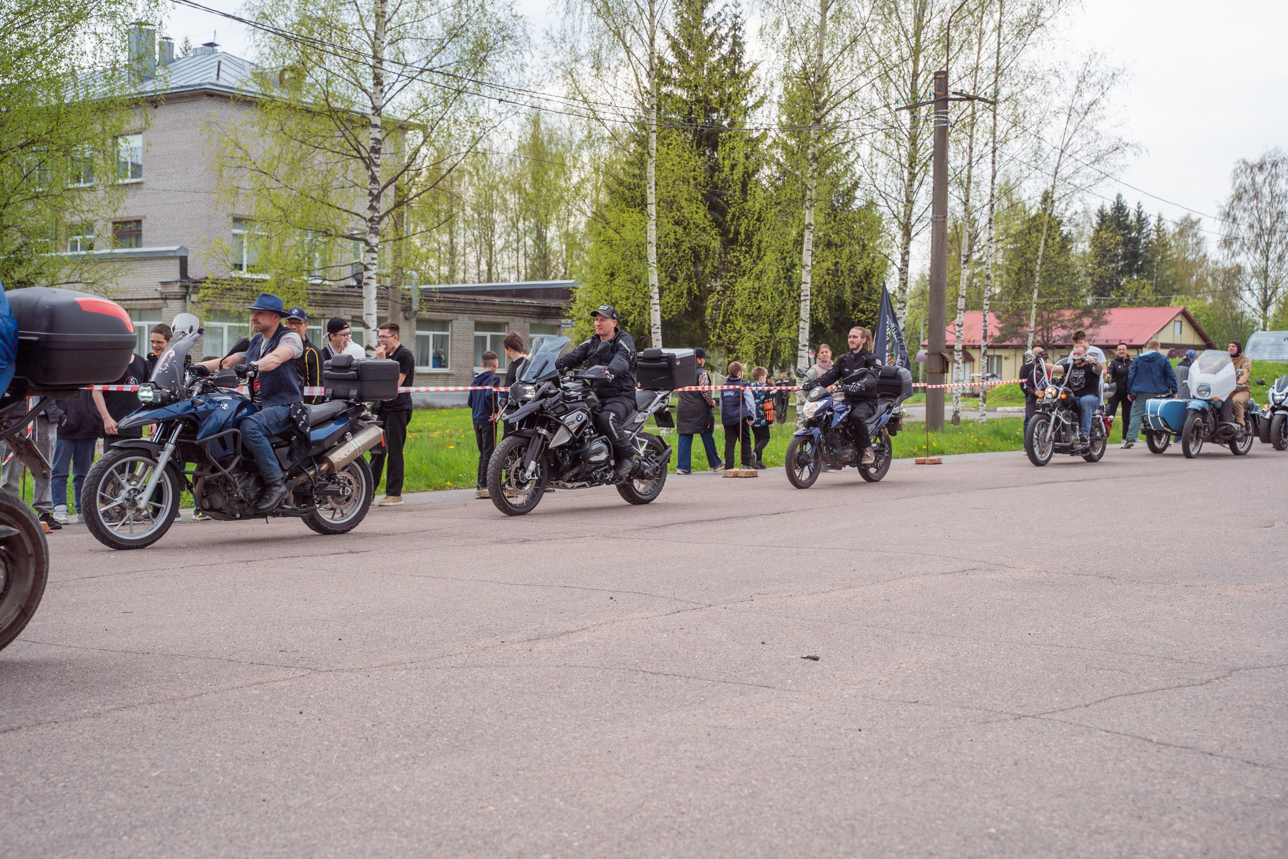 Мотоциклы —репортажная фотосъемка в Санкт-Петербурге. Свадебный, семейный, портретный, репортажный фотограф в Санкт-Петербурге