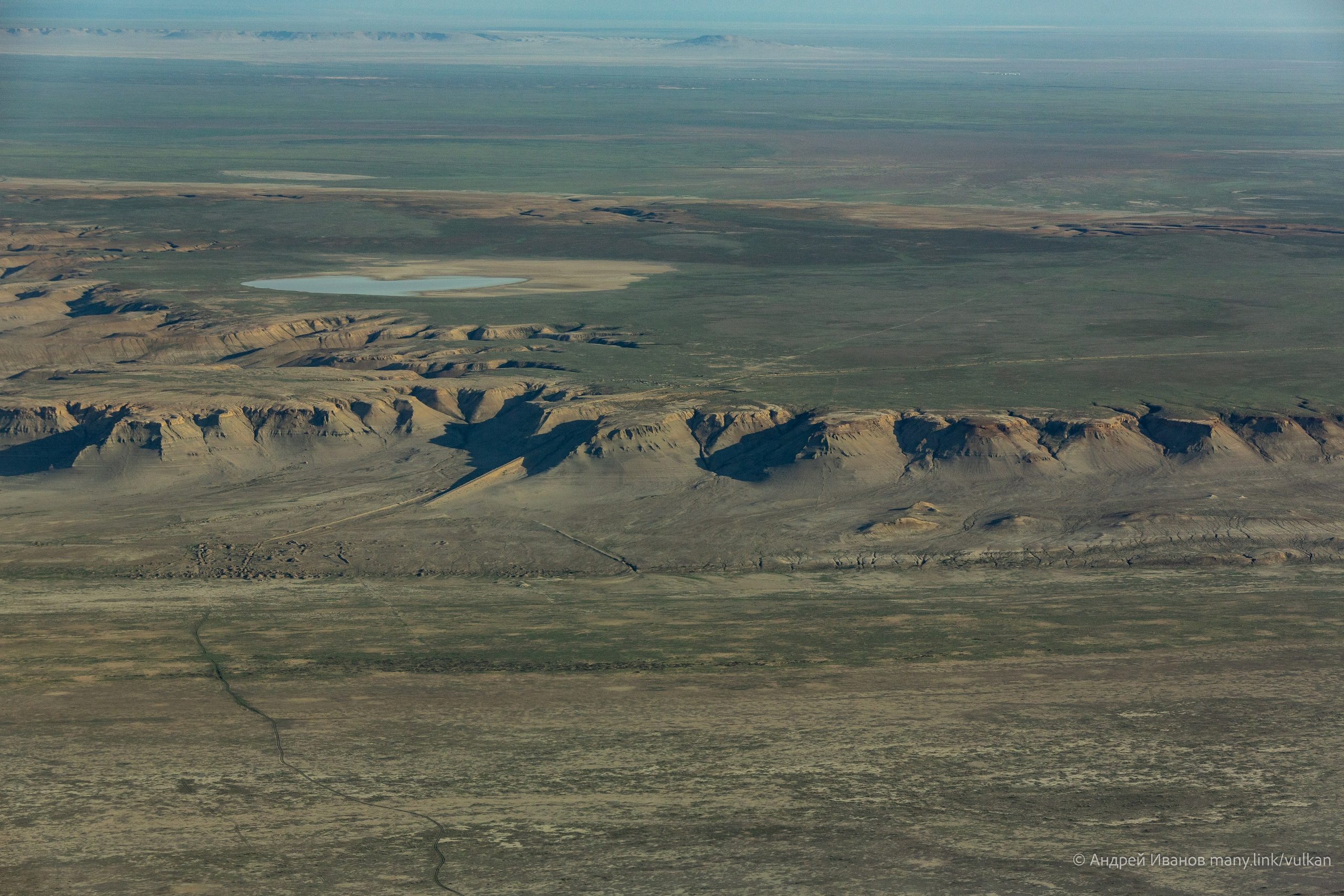 Перелёт на Байконур в 2026 г на самолётах АОН. Фотоальбом показывающий увлекательный мир авиации и мир медведей Андрея Иванова