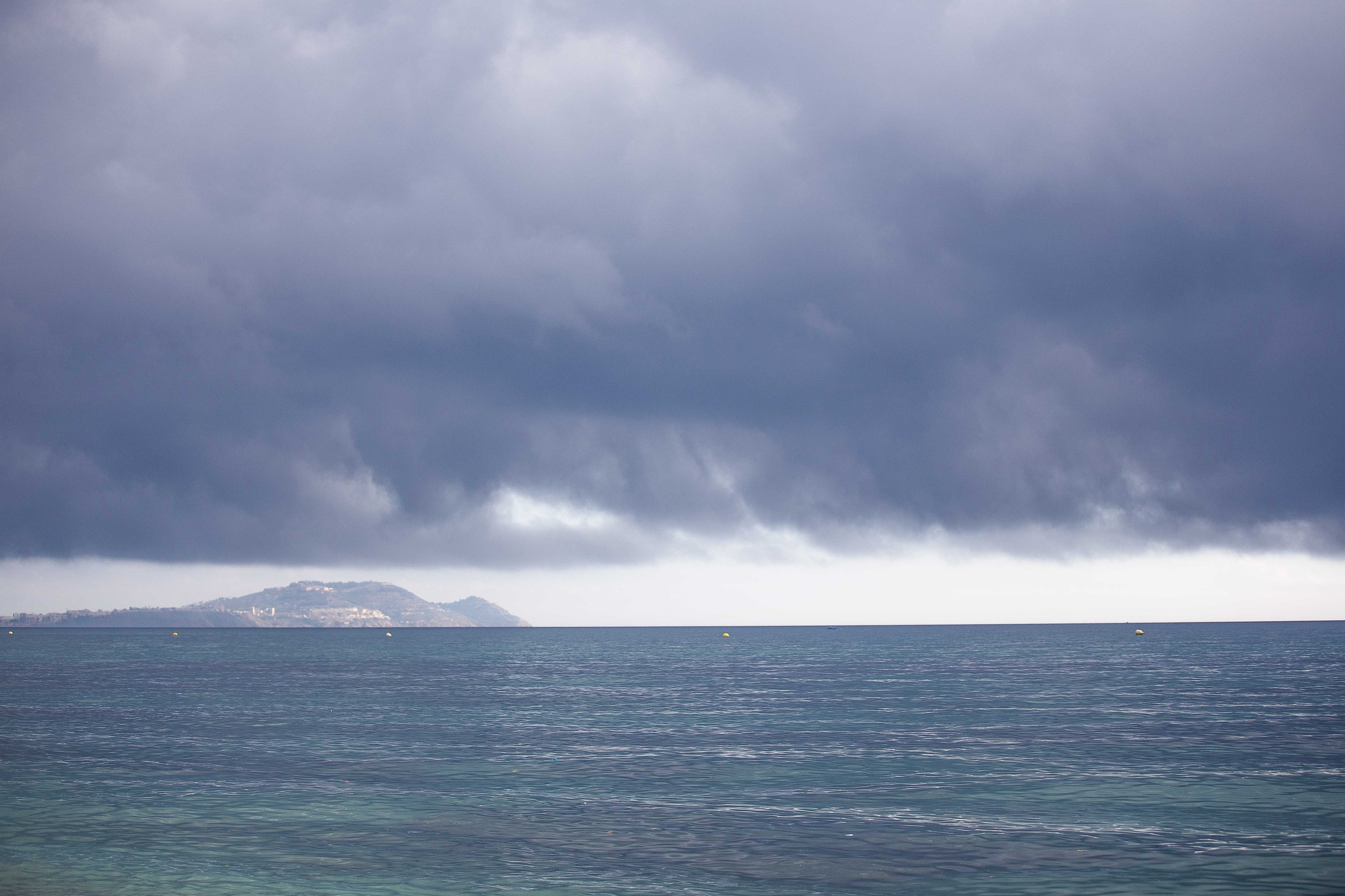 Anastasia Shapoval violoniste et photographe. Annecy — Geneve