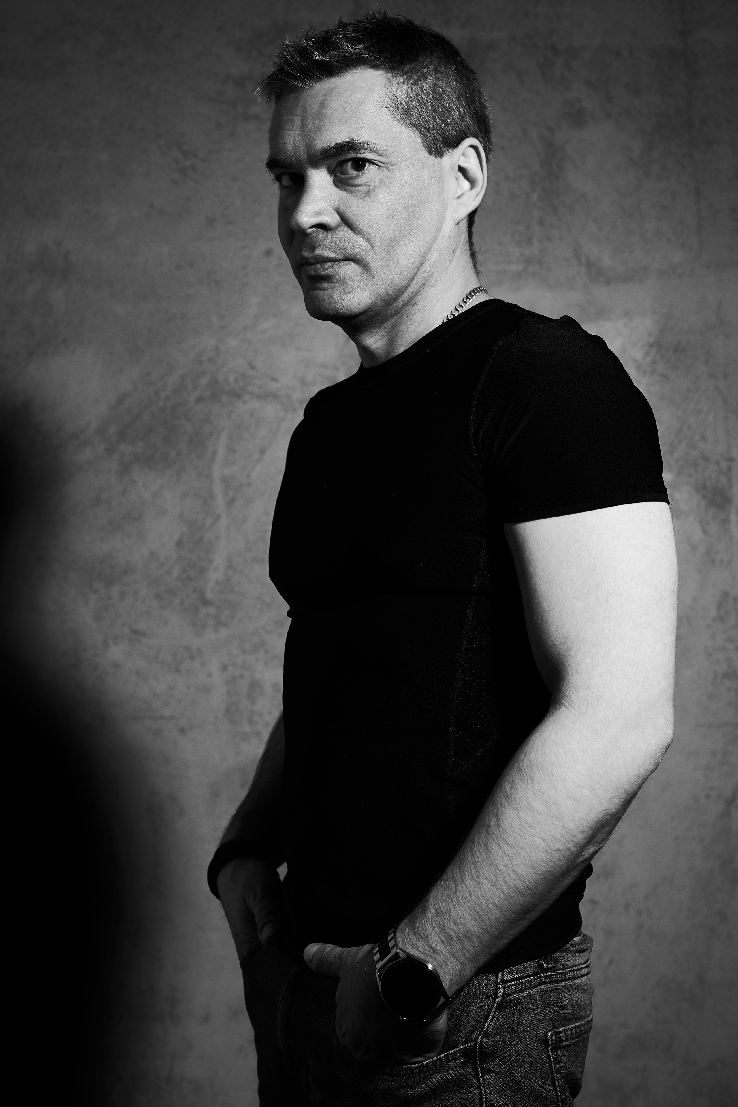 Мужской портрет в студии. Анна Потявина. Фотограф Москва