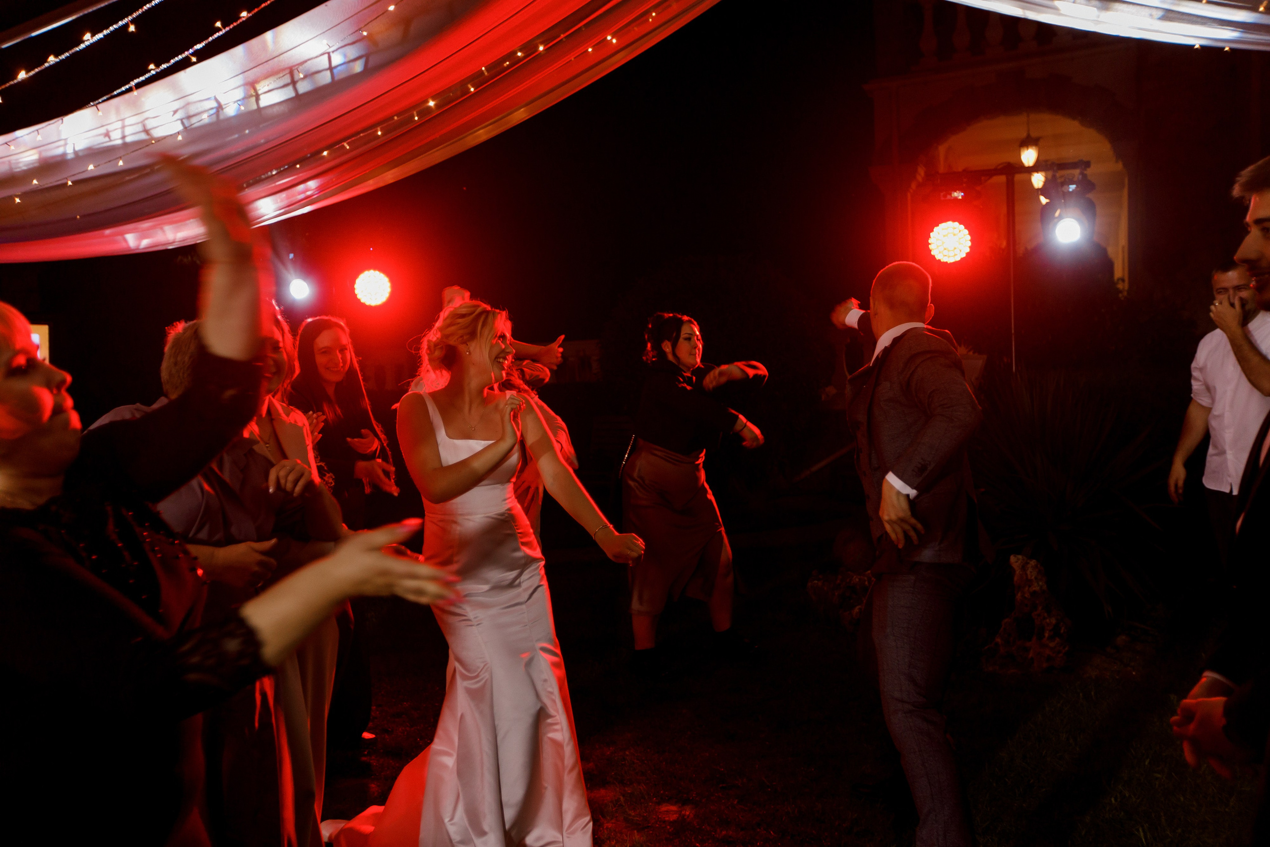 Денис и Алина. Белый замок. Фотограф Анна Лейман. Севастополь