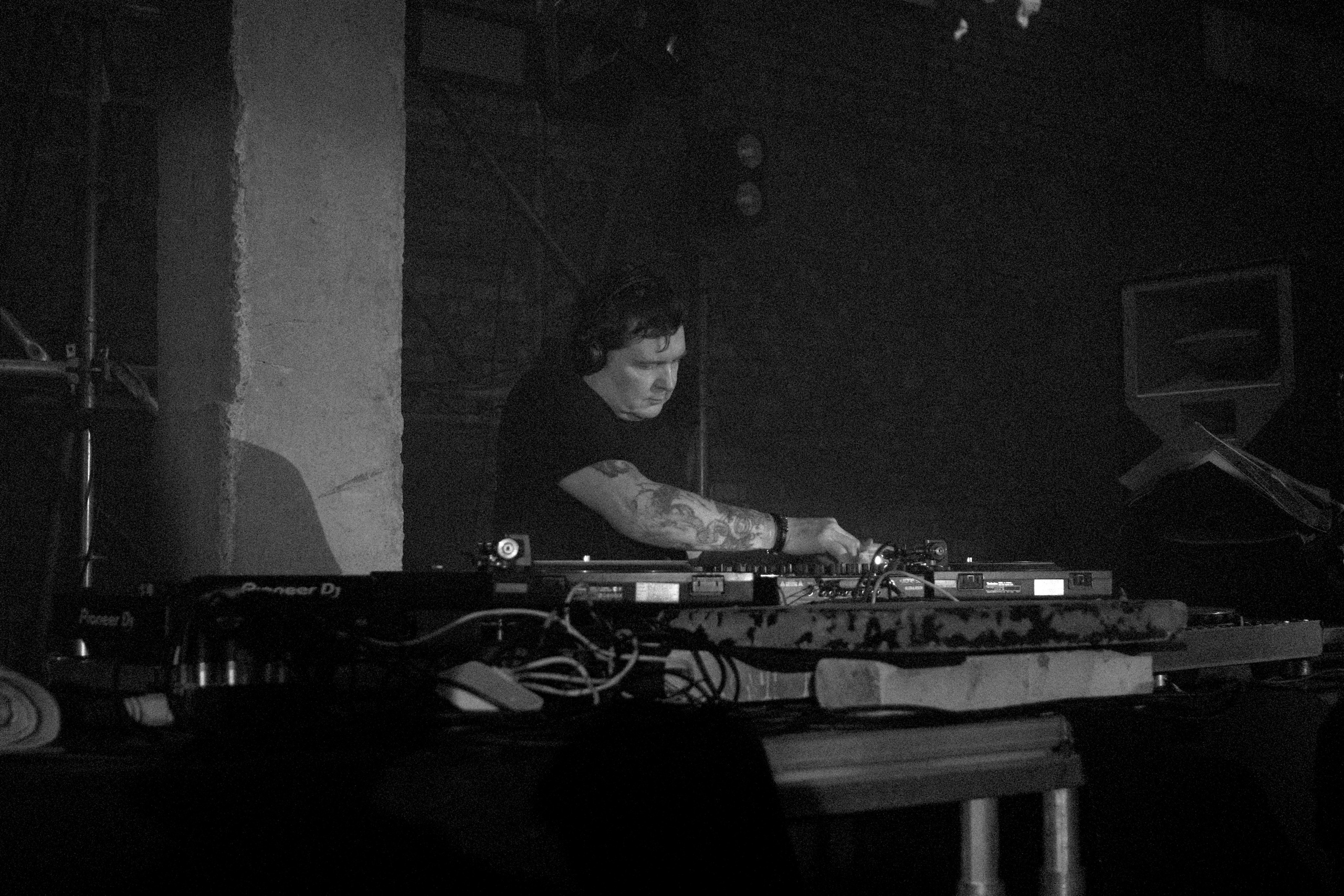 M_Division/Derrick May/26.09.25/K-30. Репортажный фотограф в Санкт-Петербурге Даниил Могута