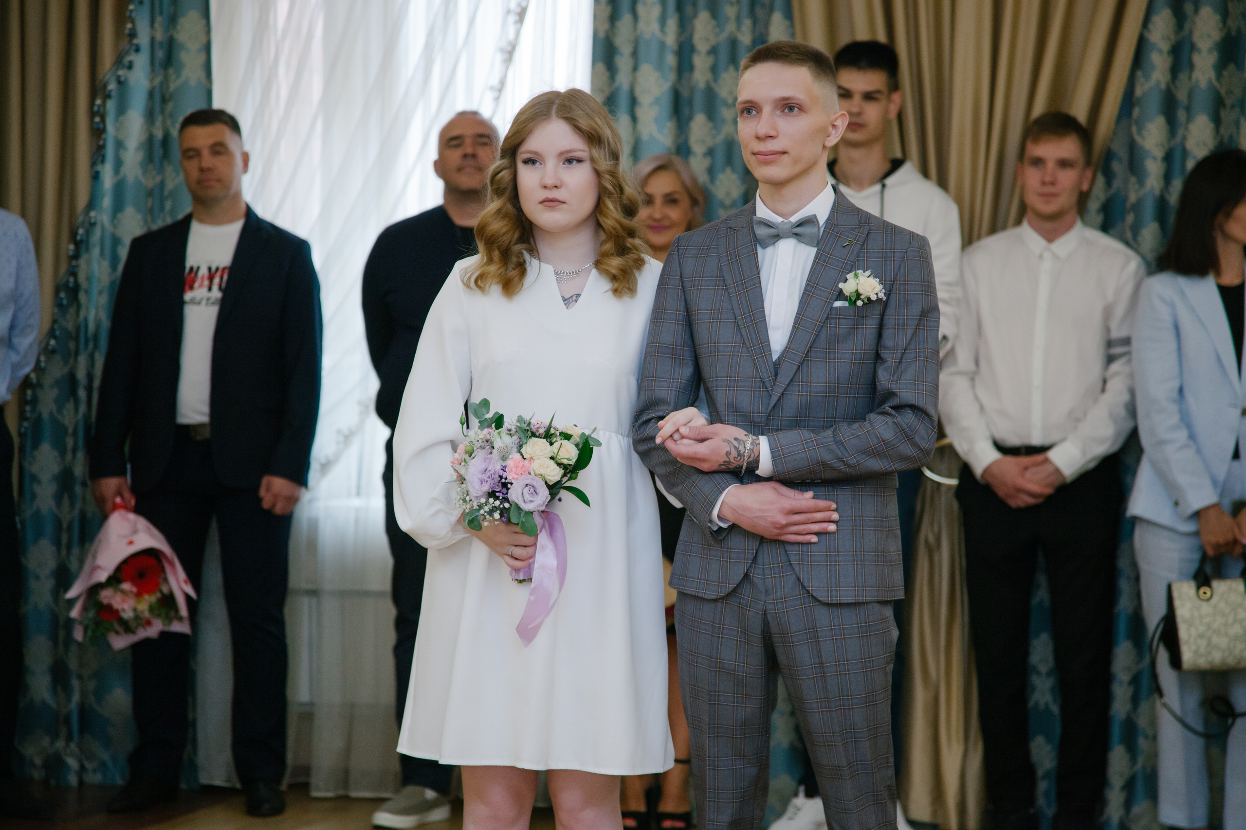 Солнечный. Свадебный фотограф в Екатеринбурге Полевской Соликамск