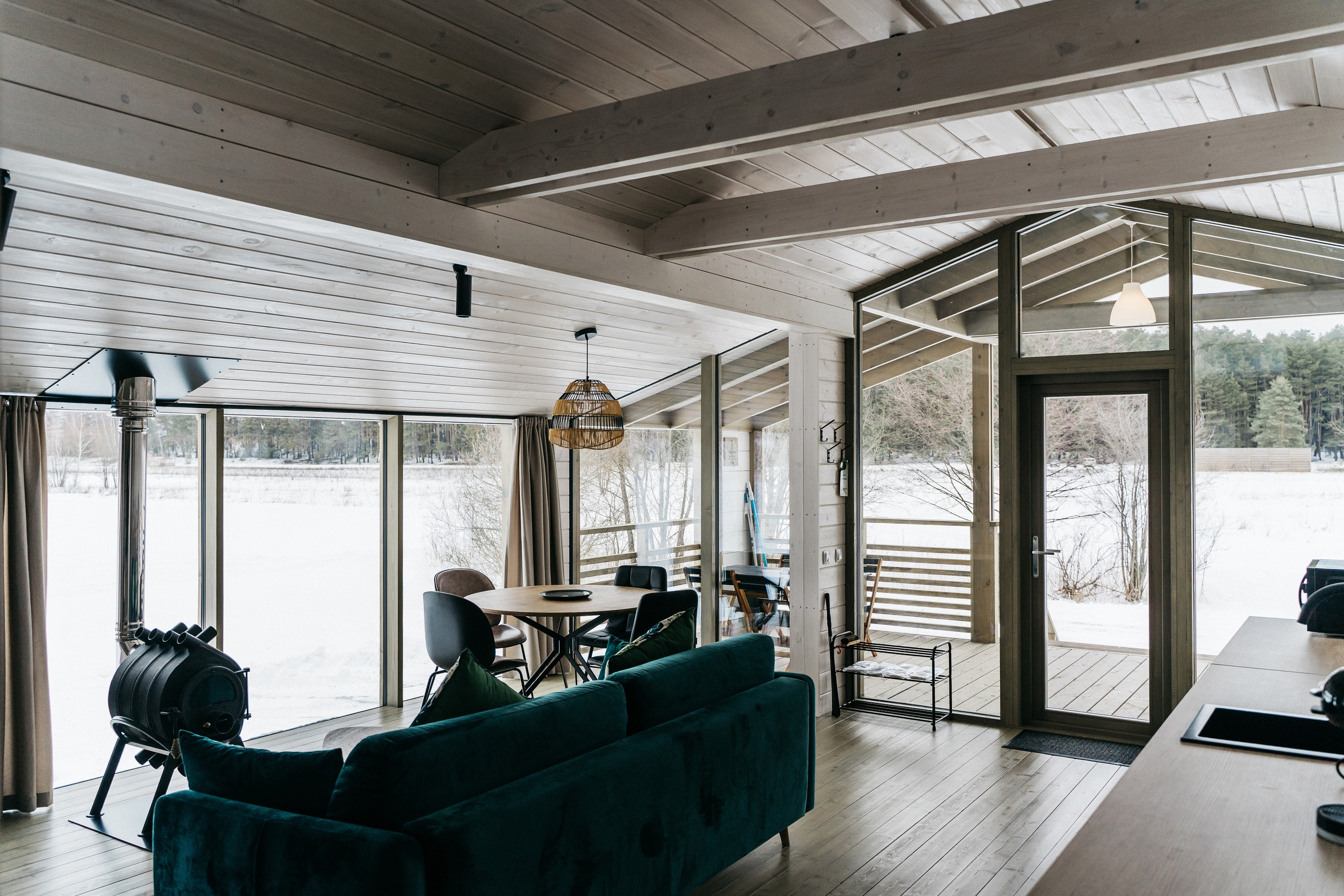 Атмосфера в Pineriver (зима/лето). Фото и видео для бизнеса Обнинск, Калуга, Москва