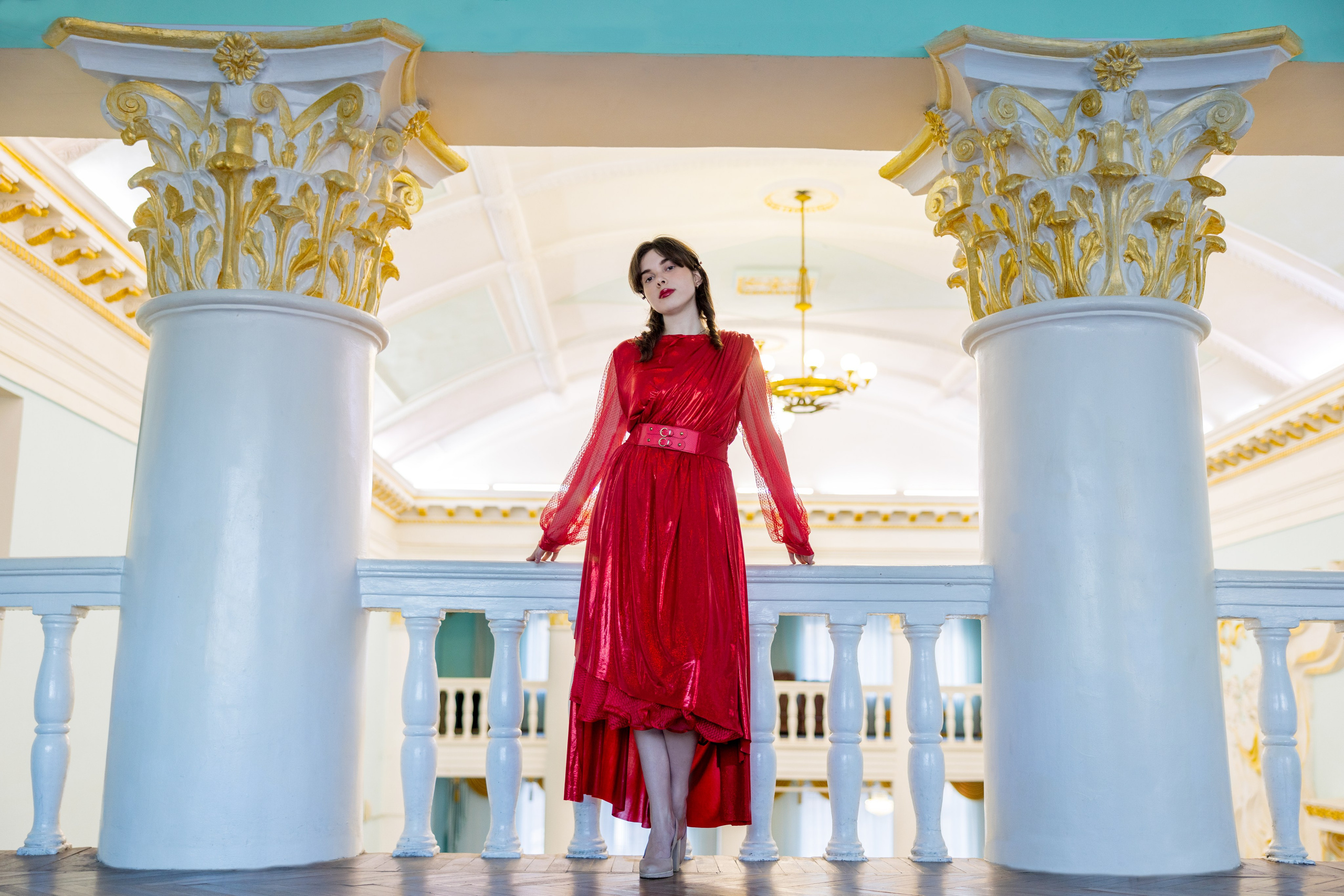 Мария в красном платье. Фотограф в Туле Крупский АнДРей. Фотостудия «КАДР71» в Туле