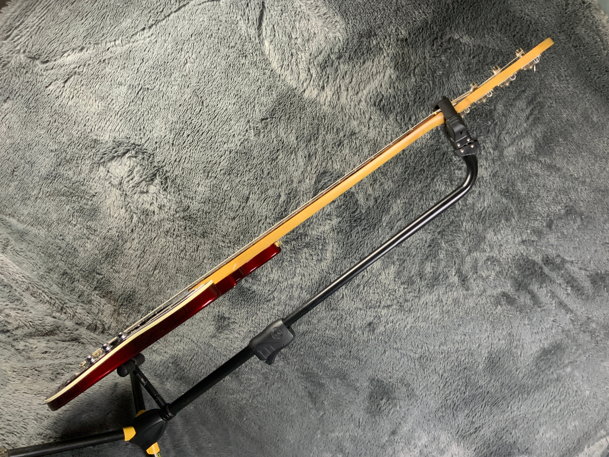 Fender Aerodyne Jazz Bass